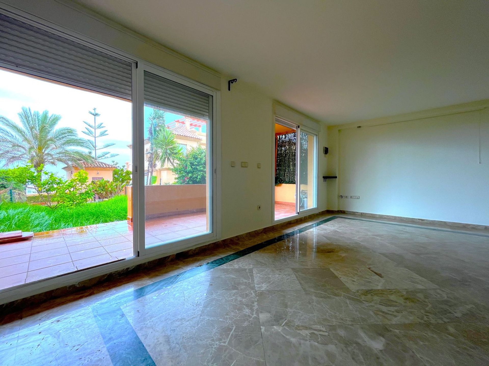 House in Estepona, Andalucía 11868775