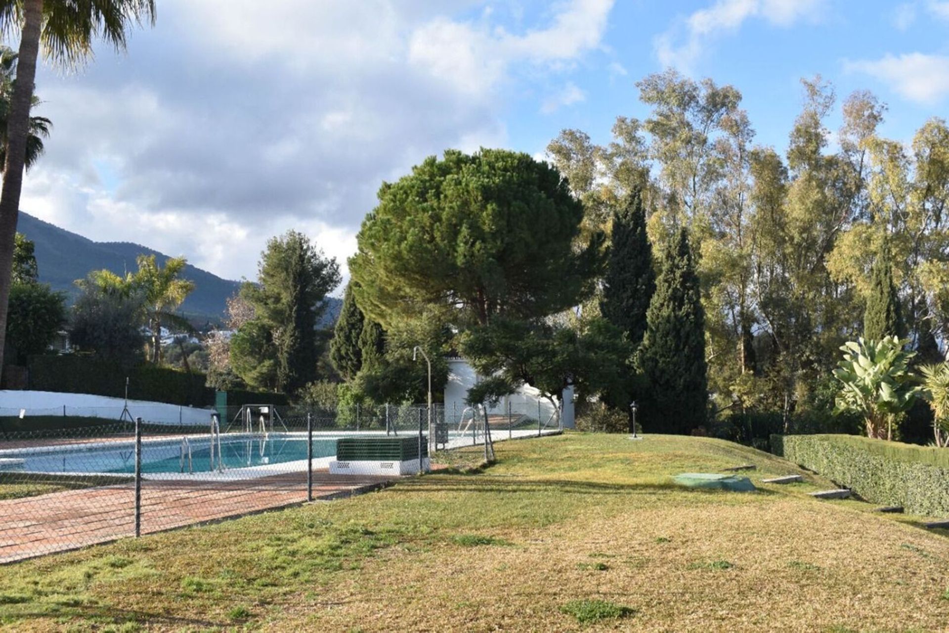 Casa nel Alhaurin el Grande, Andalusia 11868791