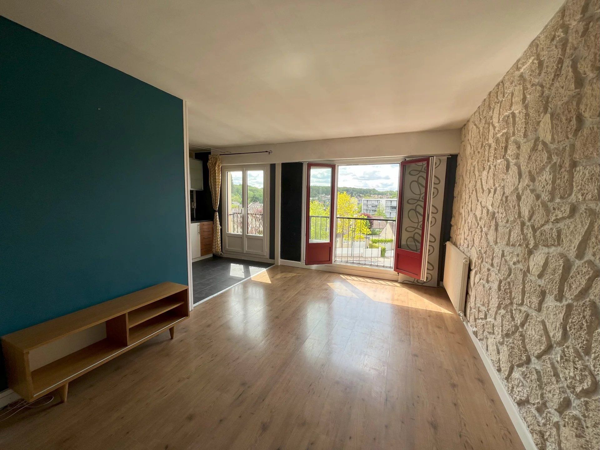 Condominium in Plaisir, Ile-de-France 11871673