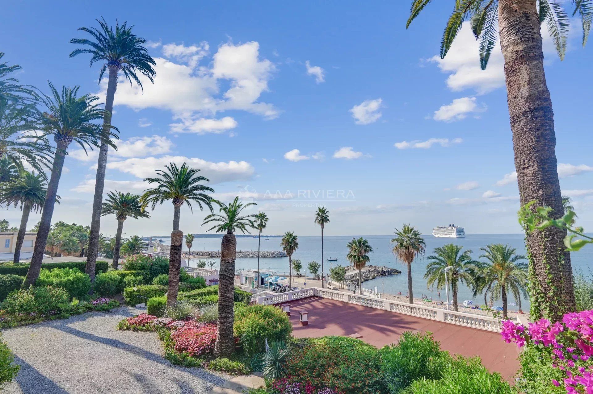 Residenziale nel Cannes, Alpes-Maritimes 11872608