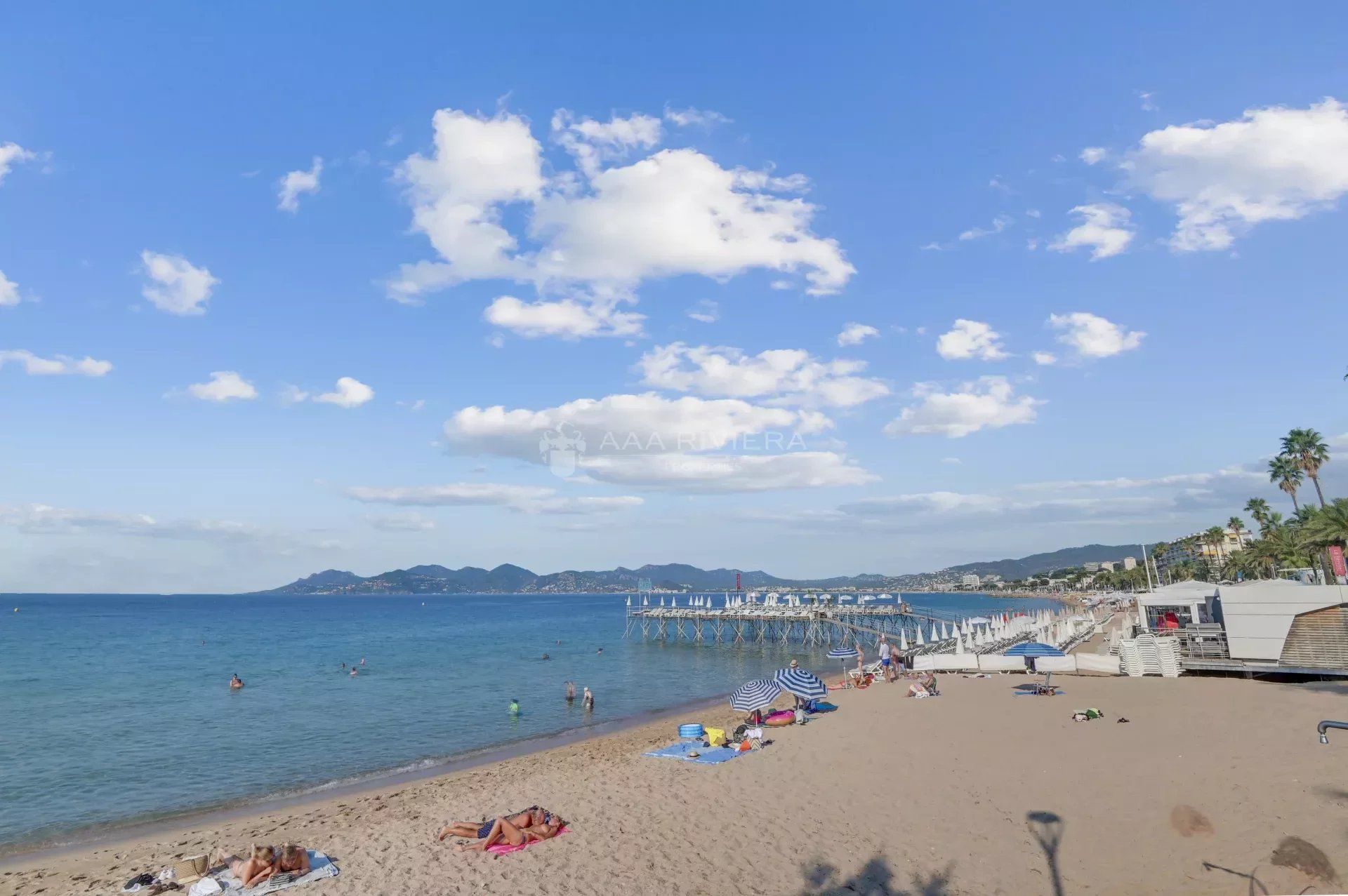 公寓 在 Cannes, Alpes-Maritimes 11872608