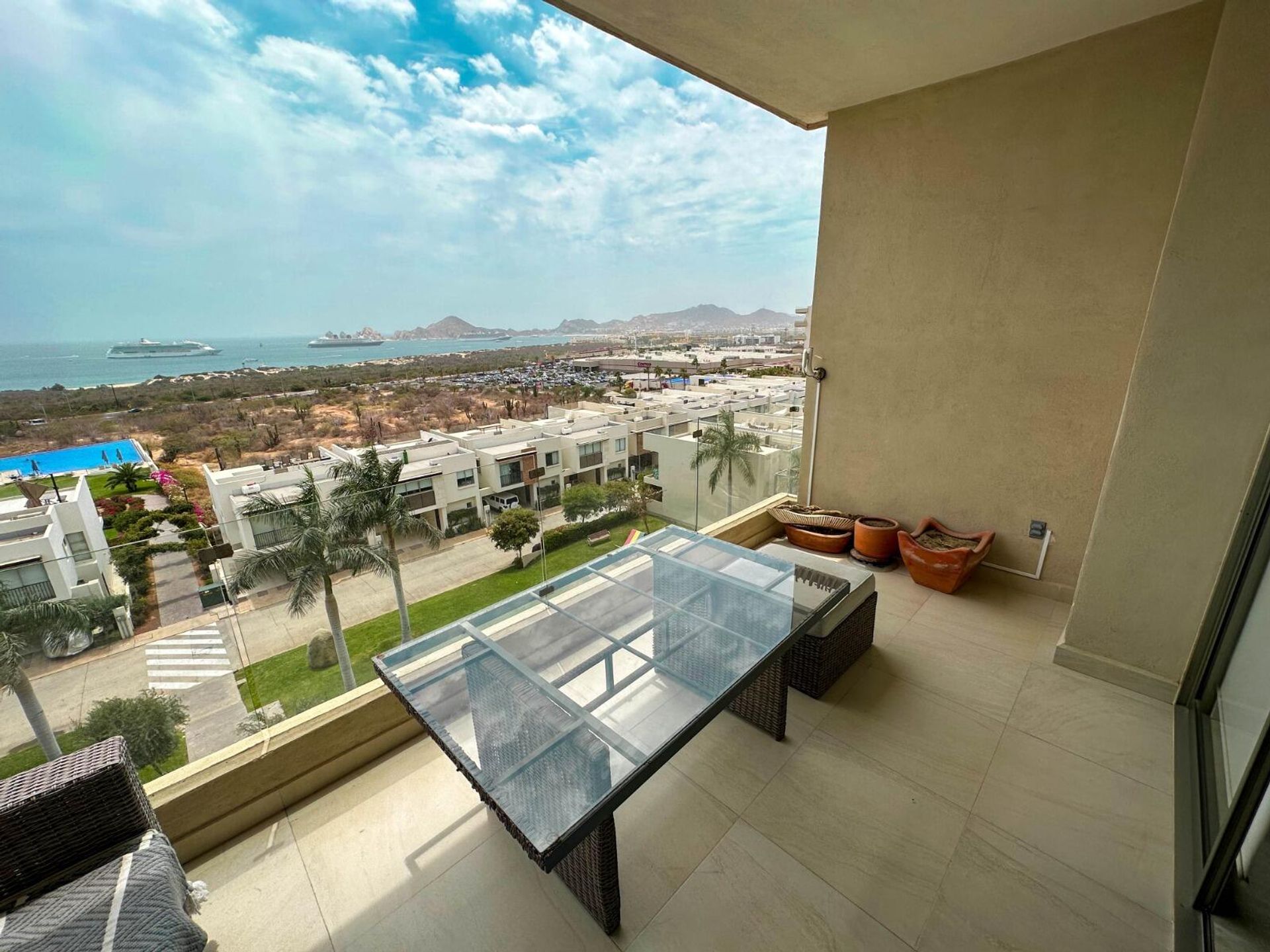 Condominium in Cabo San Lucas, Boulevard Paseo de la Marina 11872766