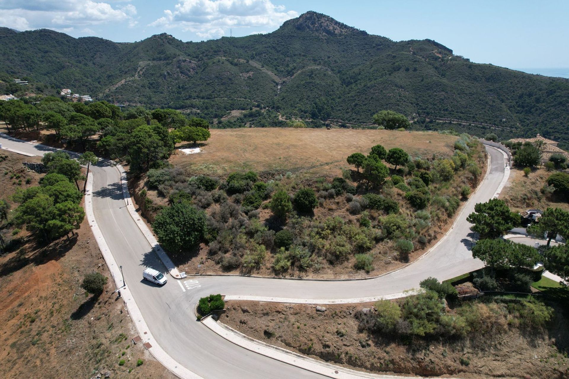 Land in Benahavis, Andalusia 11874361