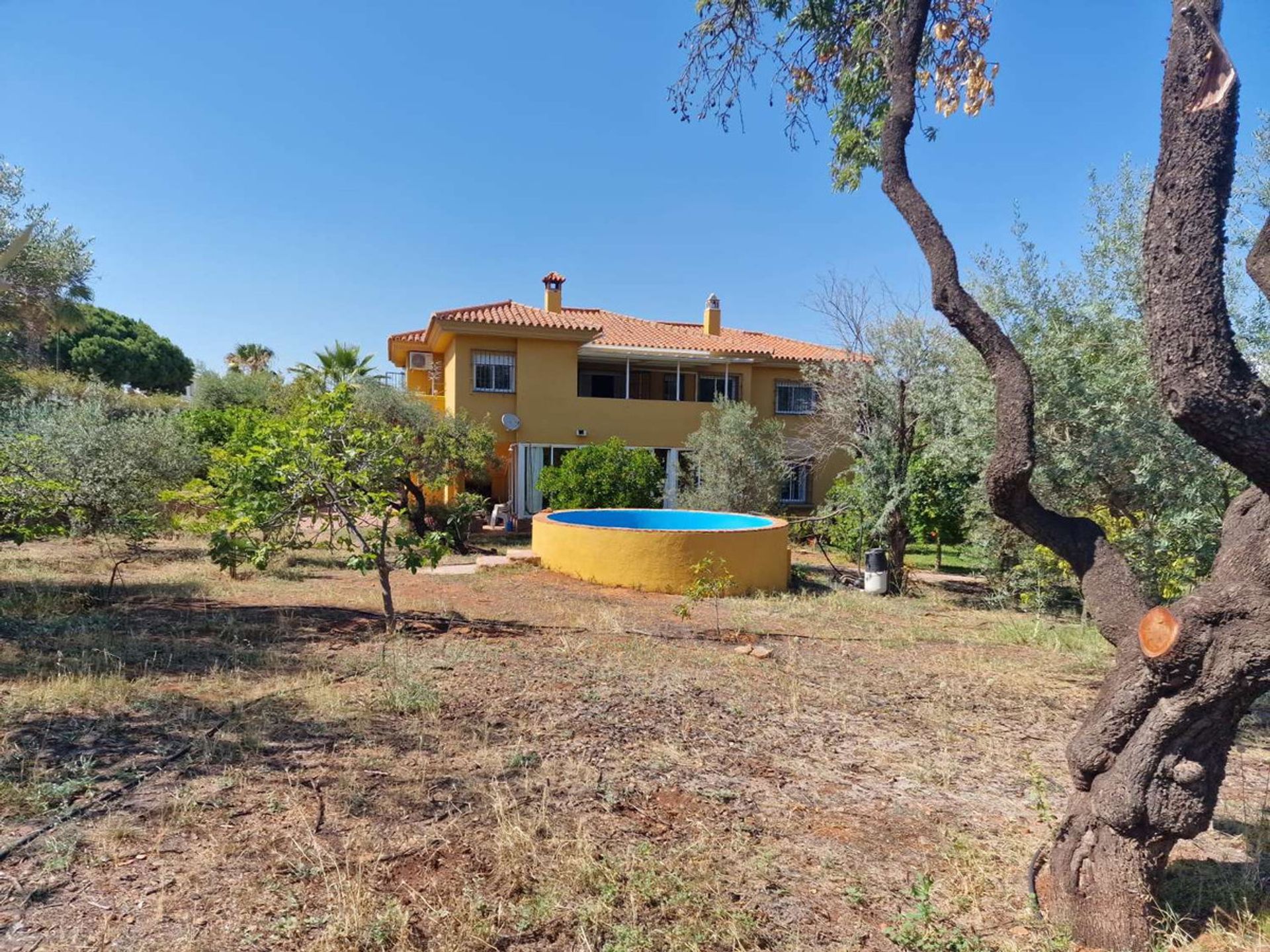 House in Alhaurín de la Torre, Andalusia 11874425