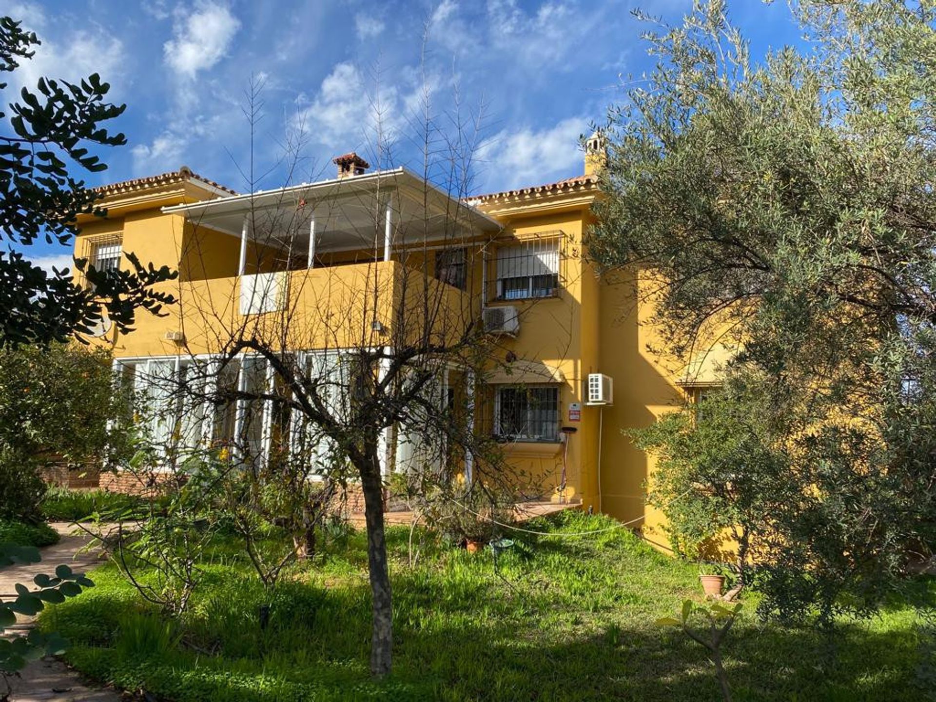 House in Alhaurín de la Torre, Andalusia 11874425