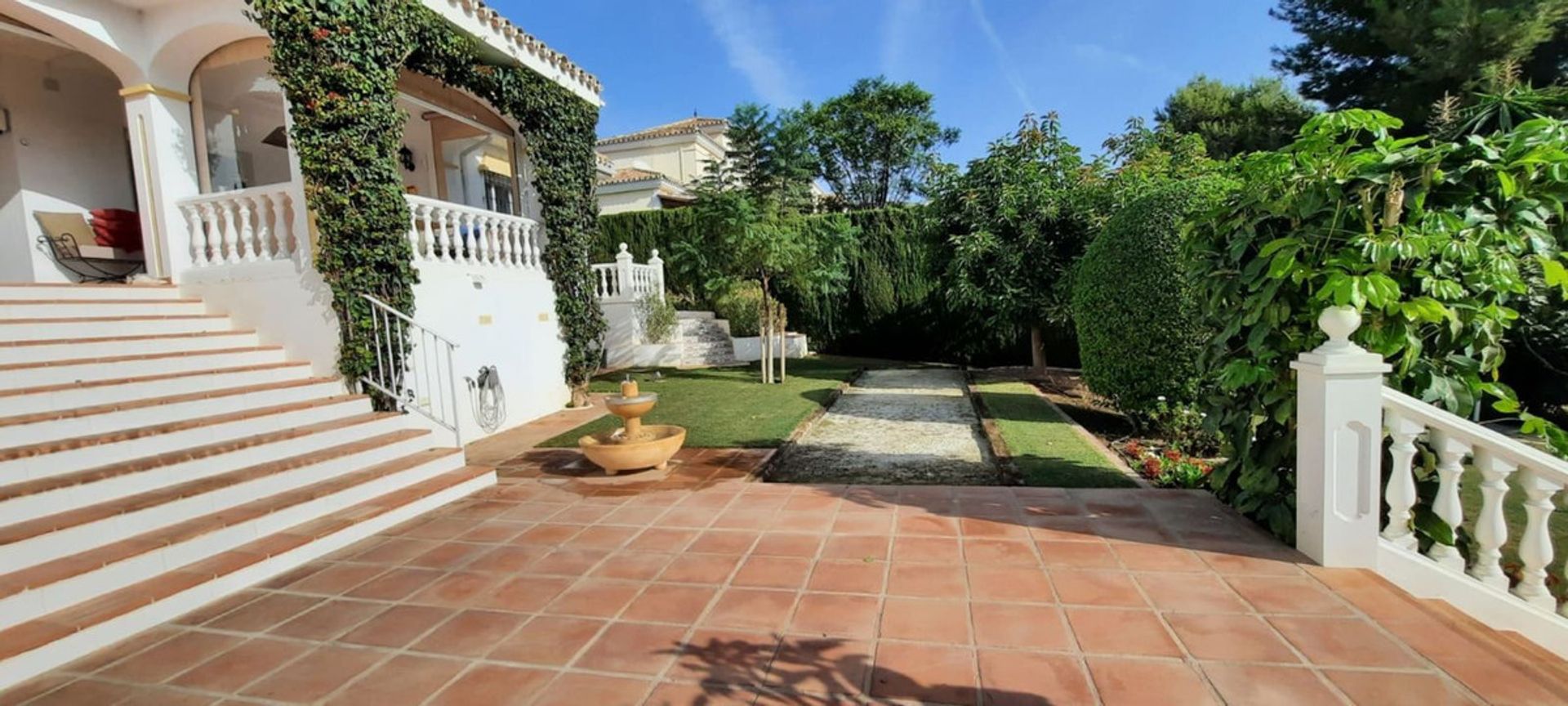 House in Las Lagunas de Mijas, Andalucía 11874919