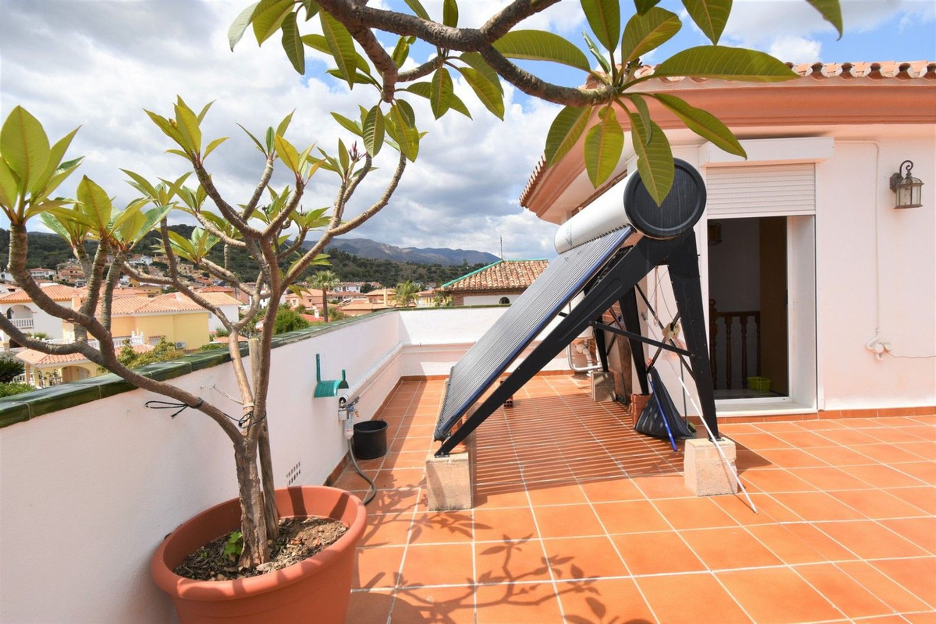 rumah dalam Alhaurín de la Torre, Andalusia 11875114