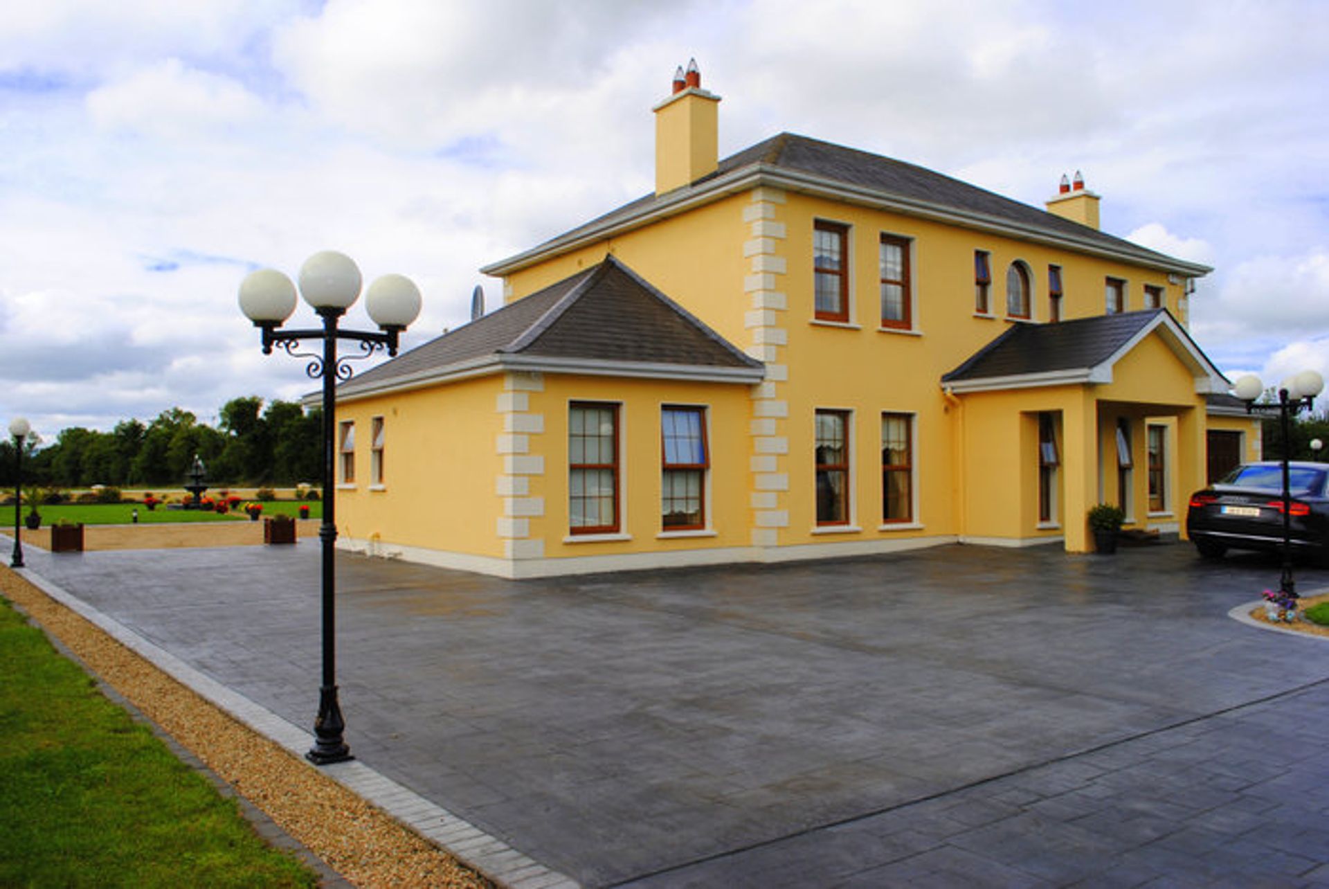 Dom w , County Longford 11875632