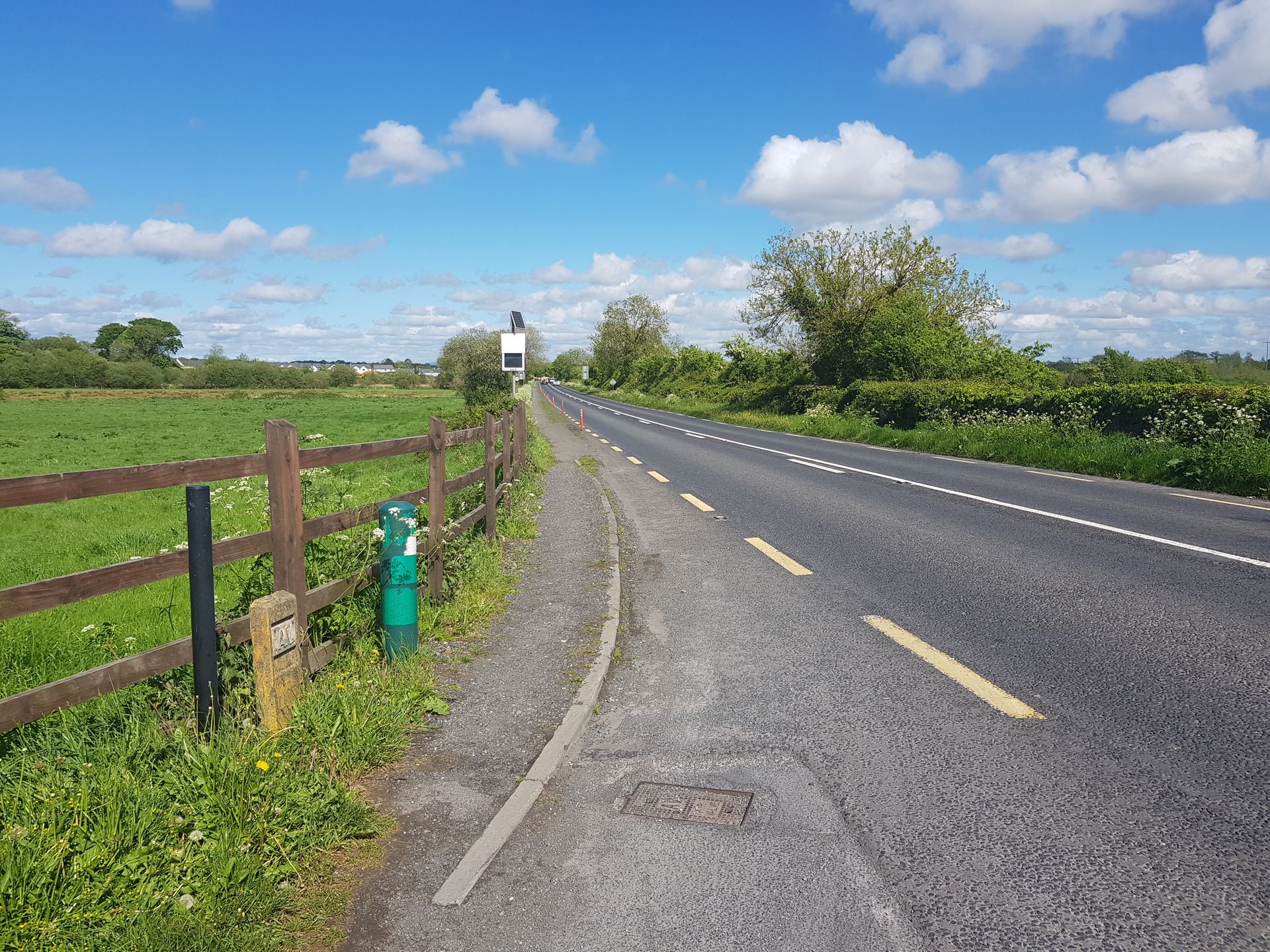 ארץ ב , County Limerick 11875657