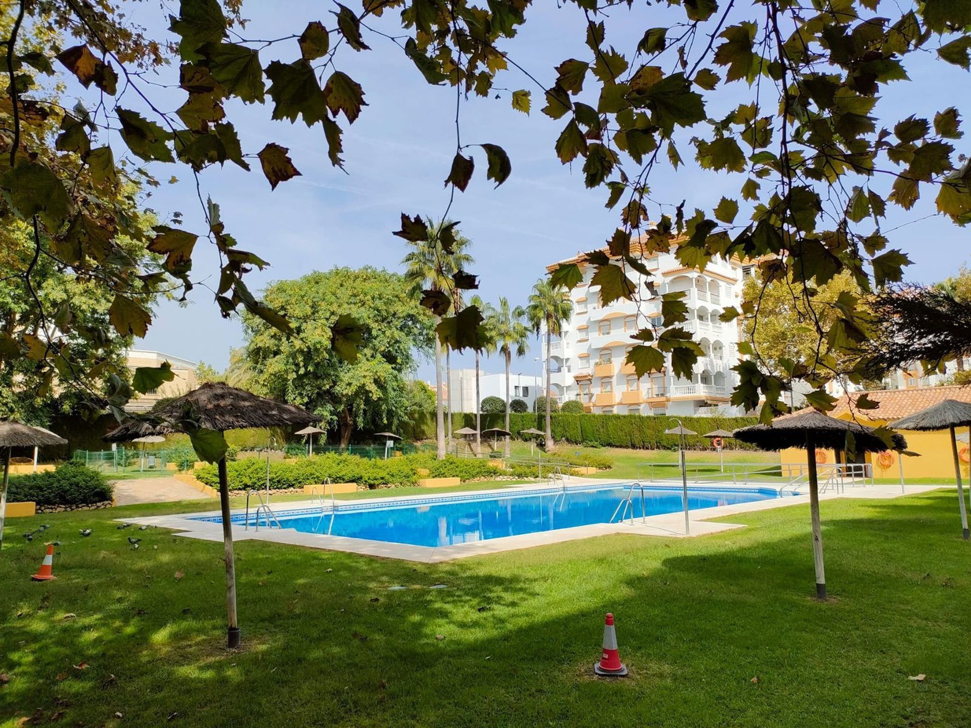 Condominium dans San Pedro de Alcántara, Andalousie 11875675