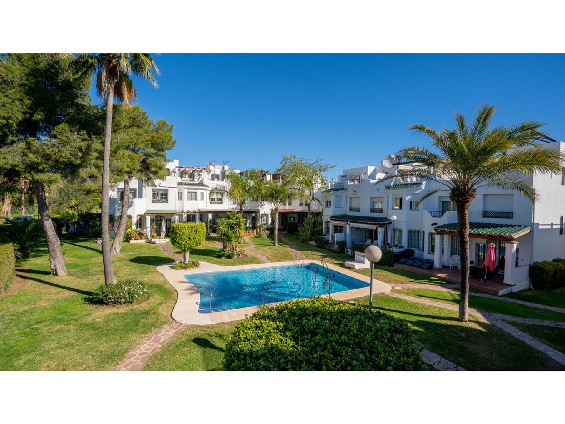 Talo sisään Marbella, Andalucía 11875745