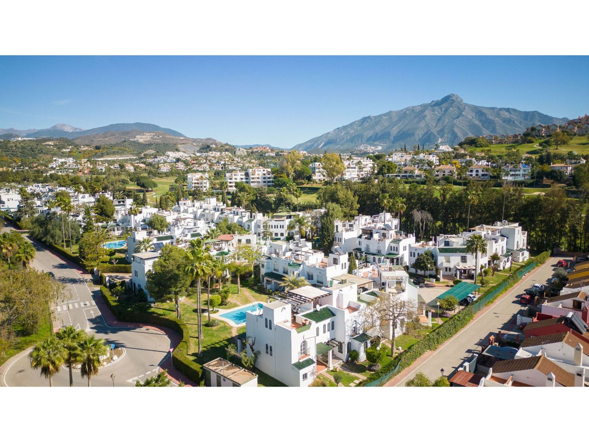 Talo sisään Marbella, Andalucía 11875745