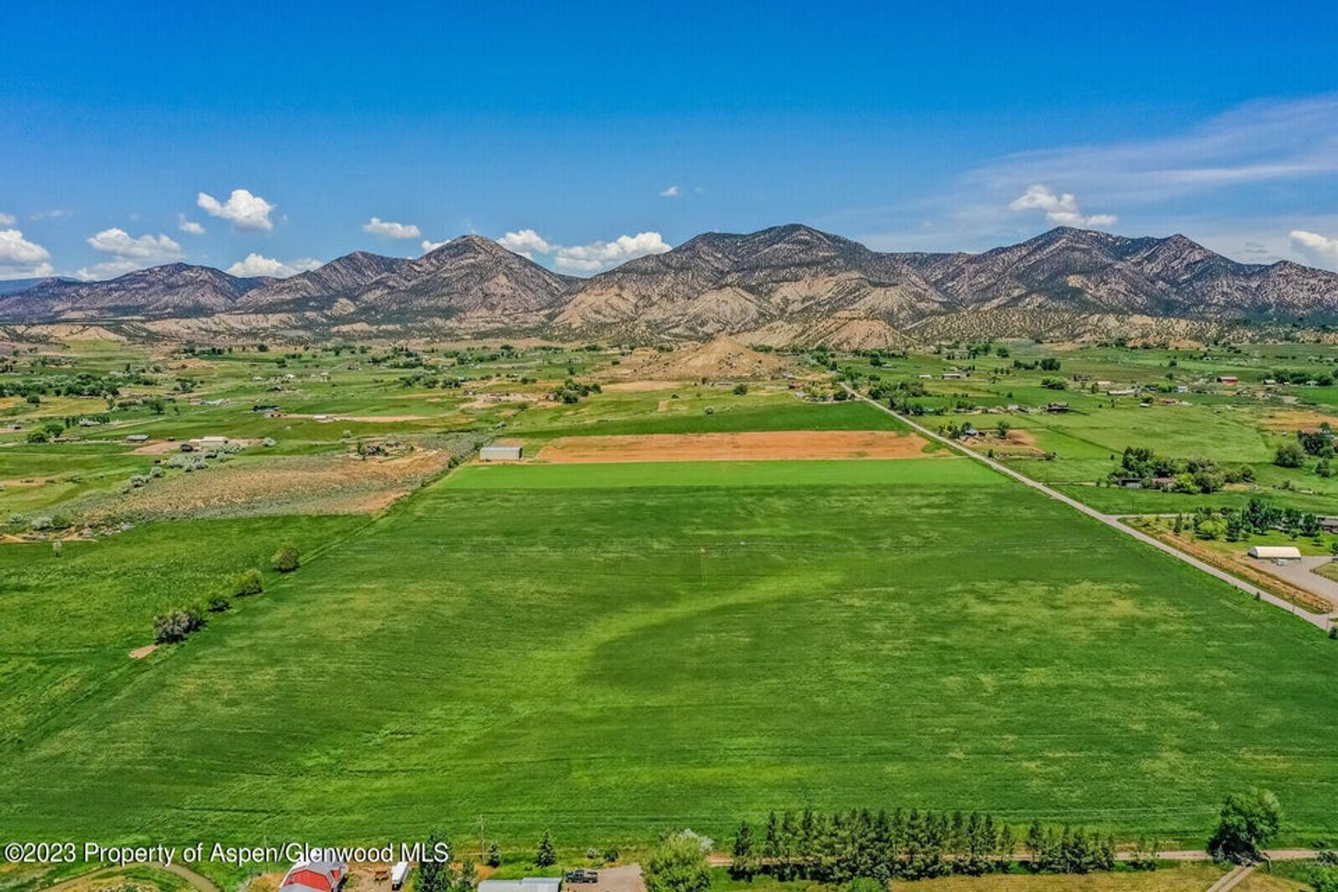 Terre dans Rifle, Colorado 11875970