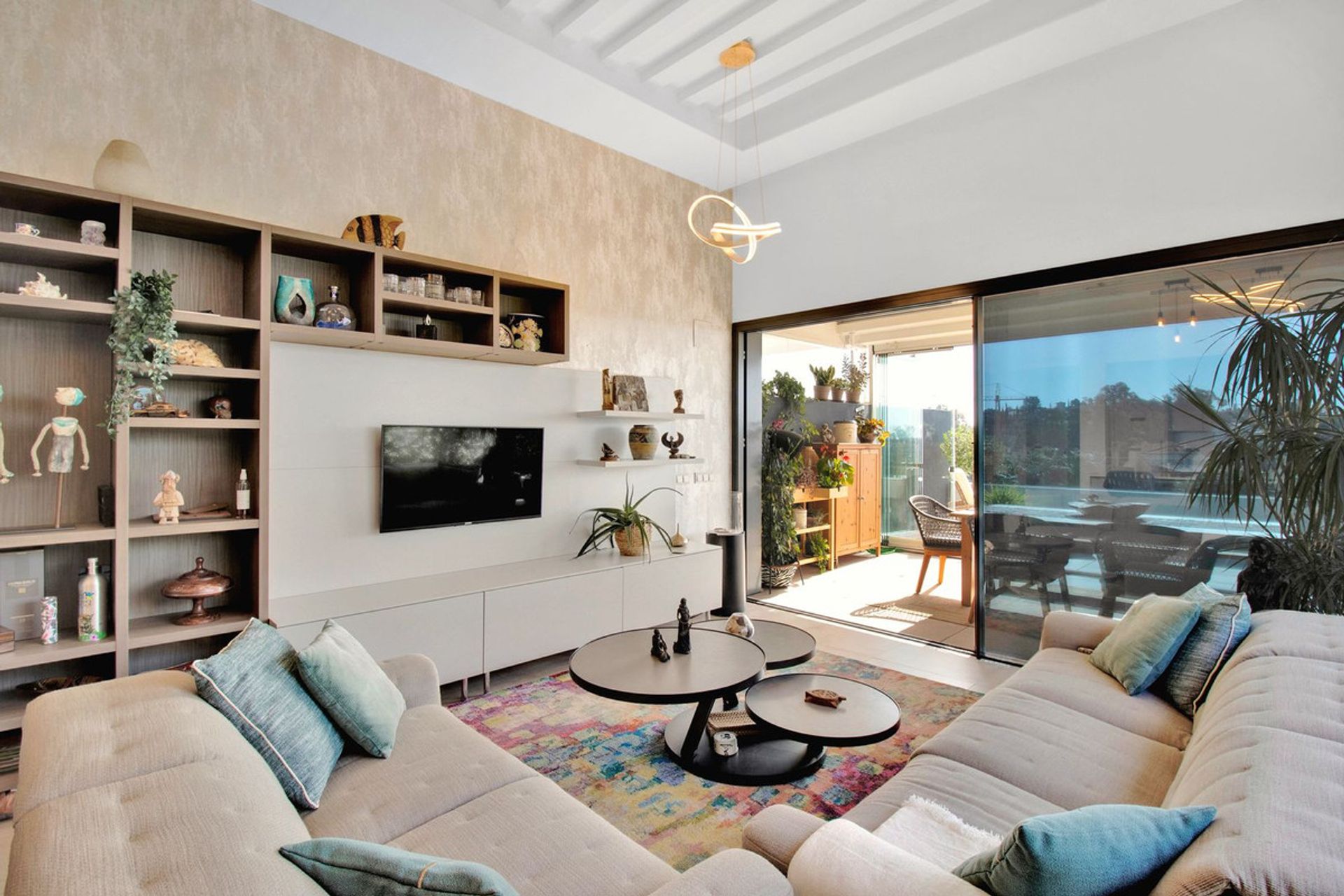 Condominio en Estepona, Andalucía 11876019