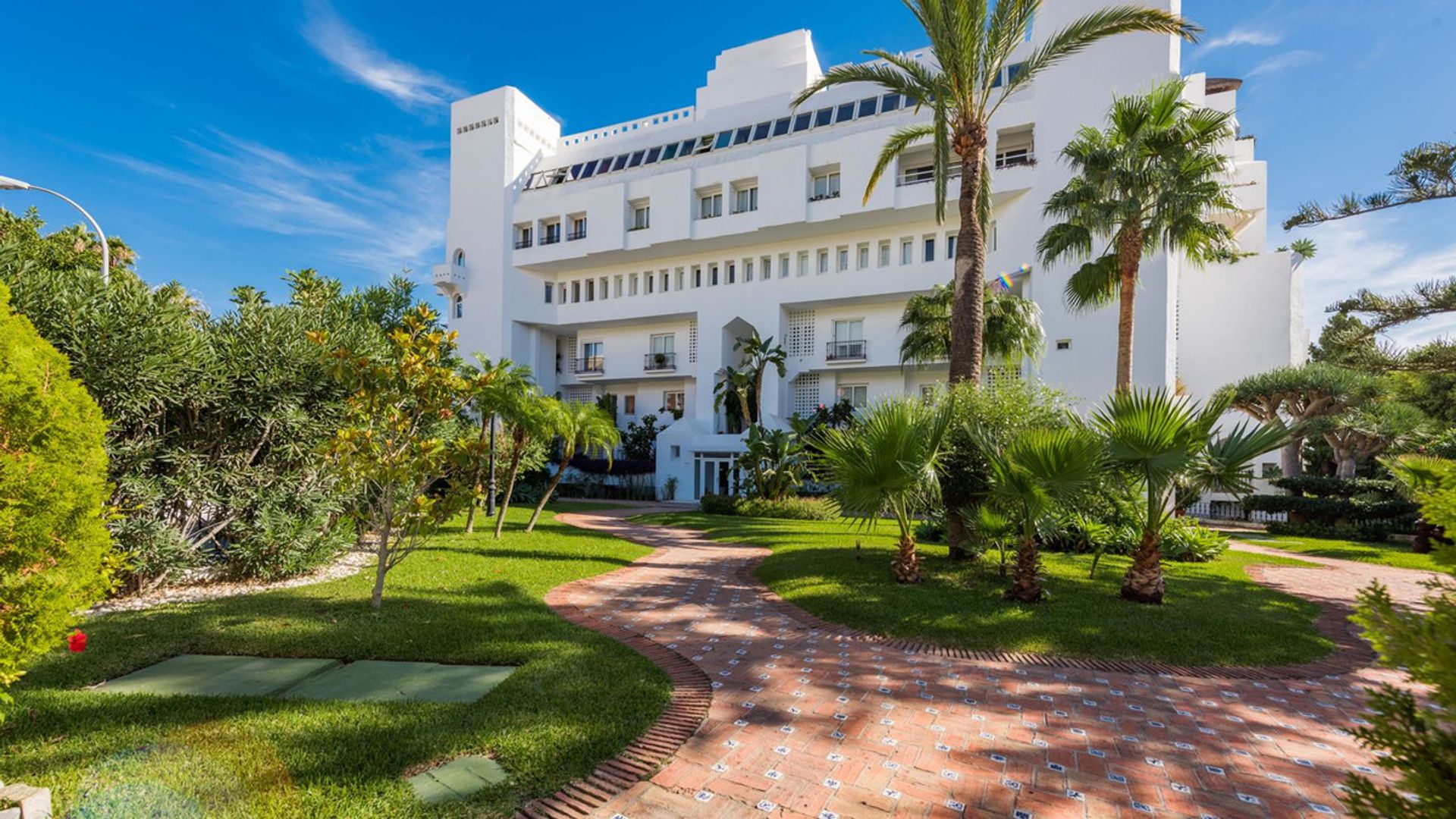 Condominium in Torremolinos, Andalucía 11876273