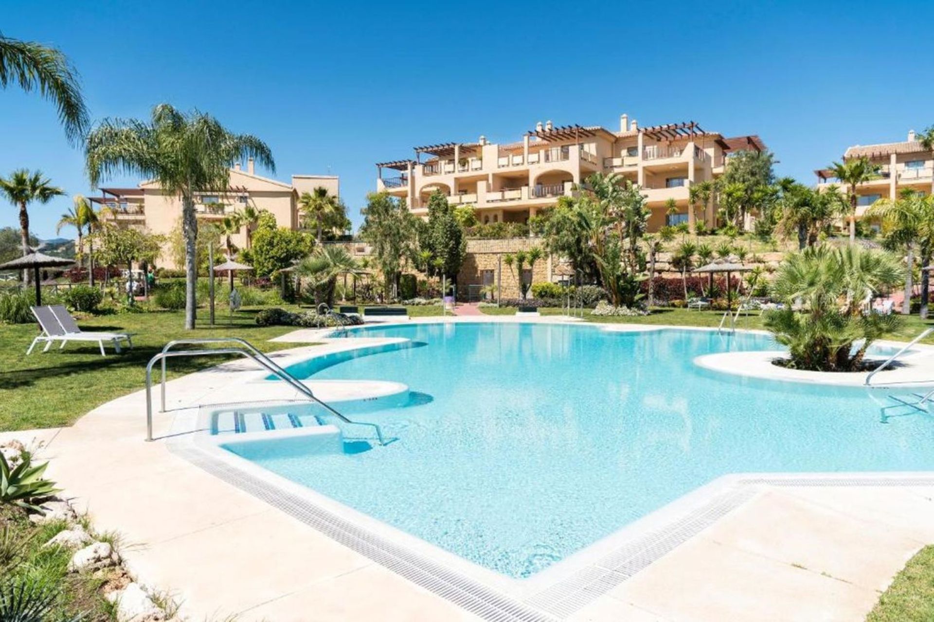 Condominio nel Benahavís, Andalucía 11876285