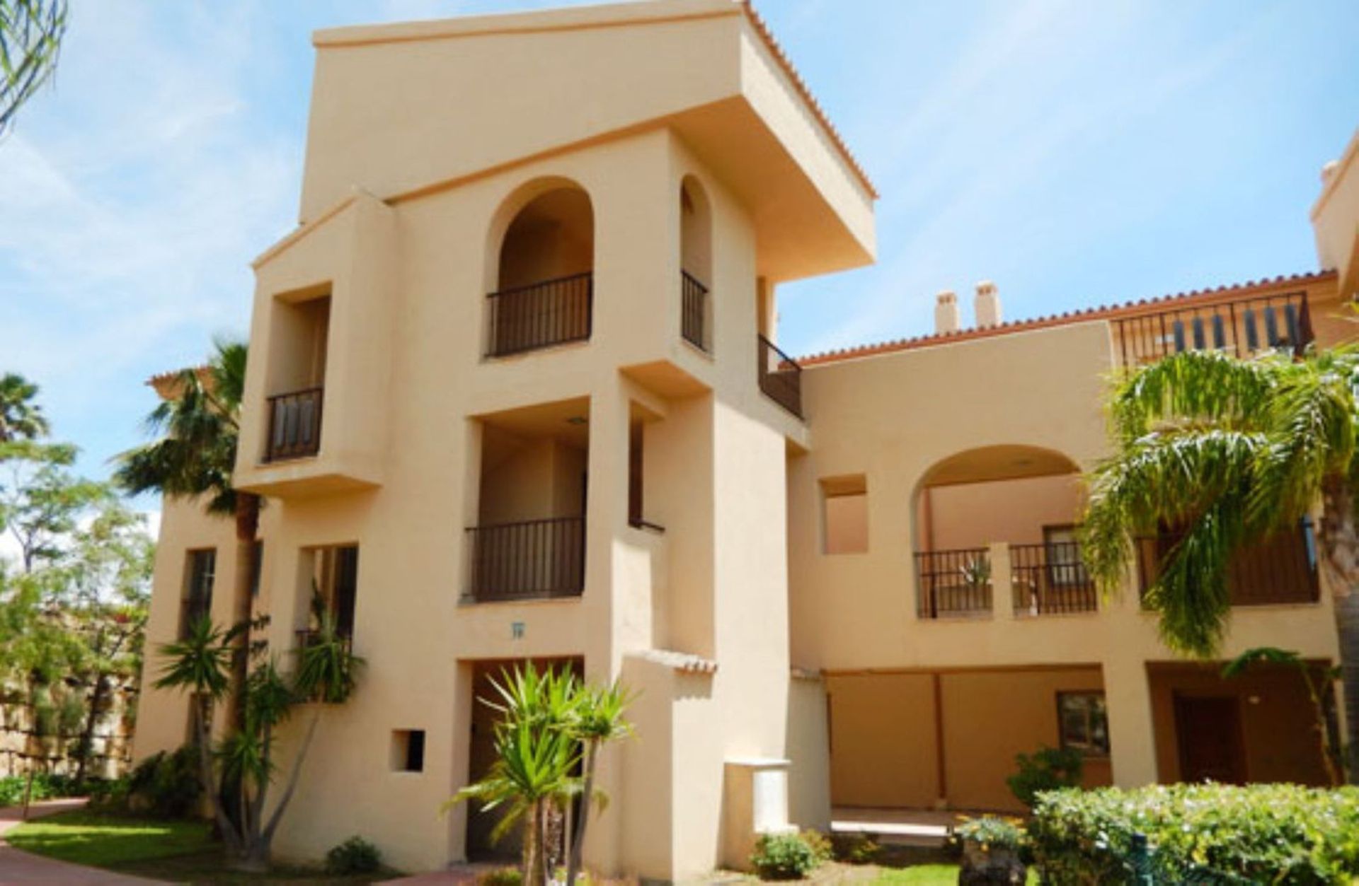 Condominium in Benahavís, Andalucía 11876285