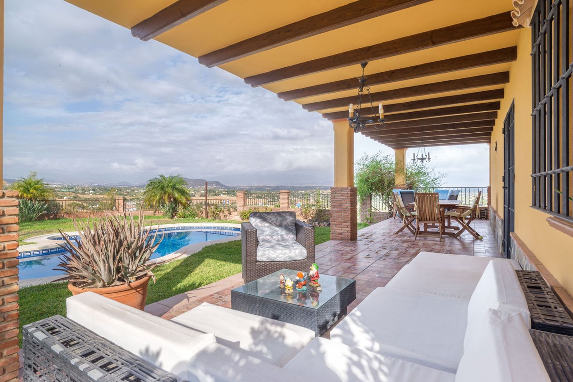 casa no Alhaurín el Grande, Andalusia 11876310