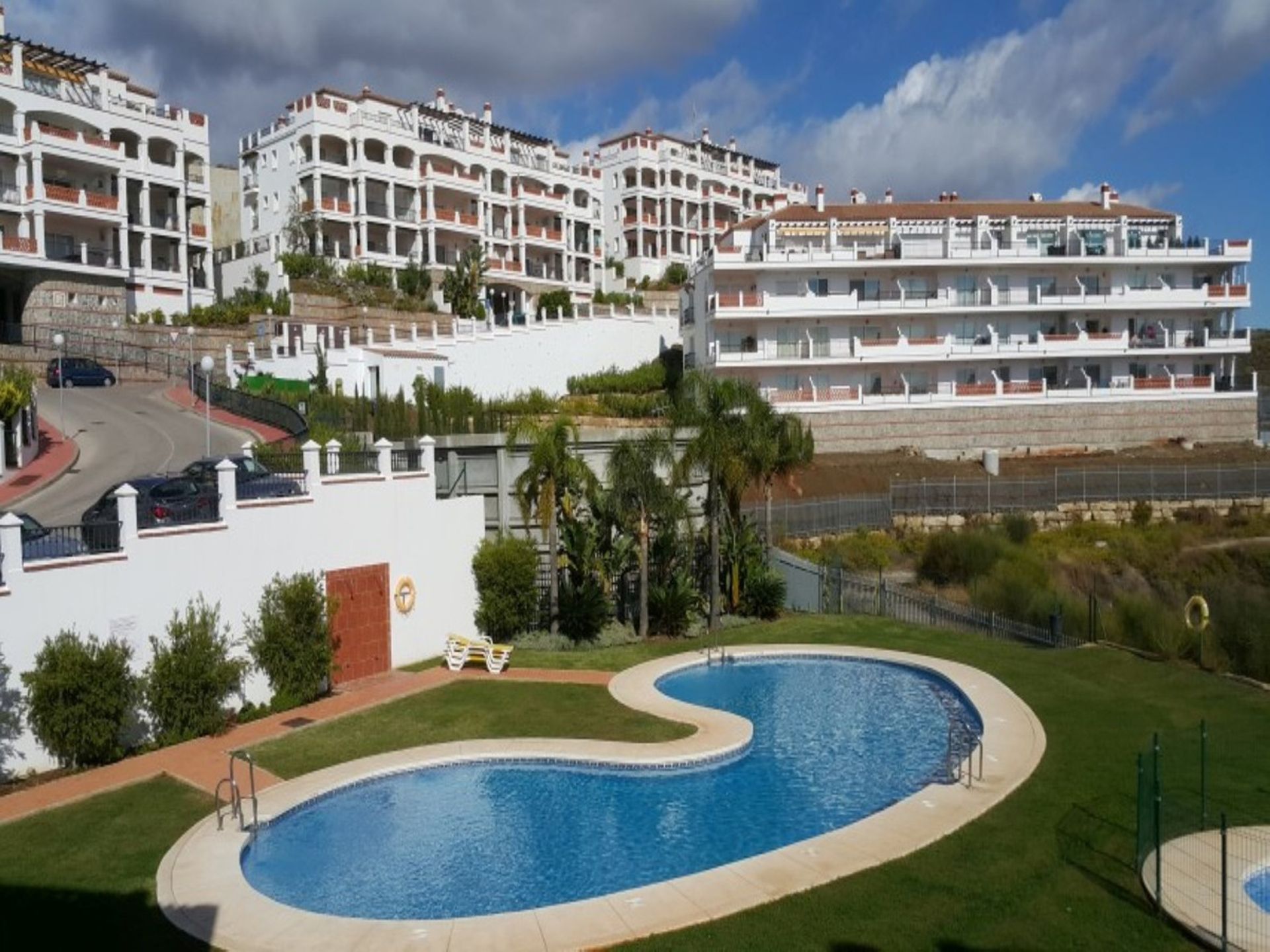 Condominium in Calahonda, Andalucía 11876619