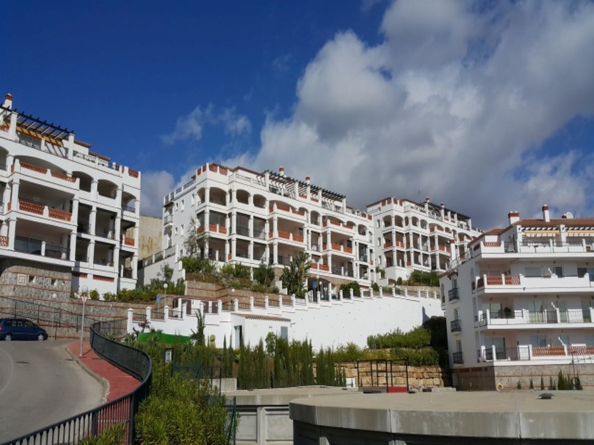 Condominium in Calahonda, Andalucía 11876619