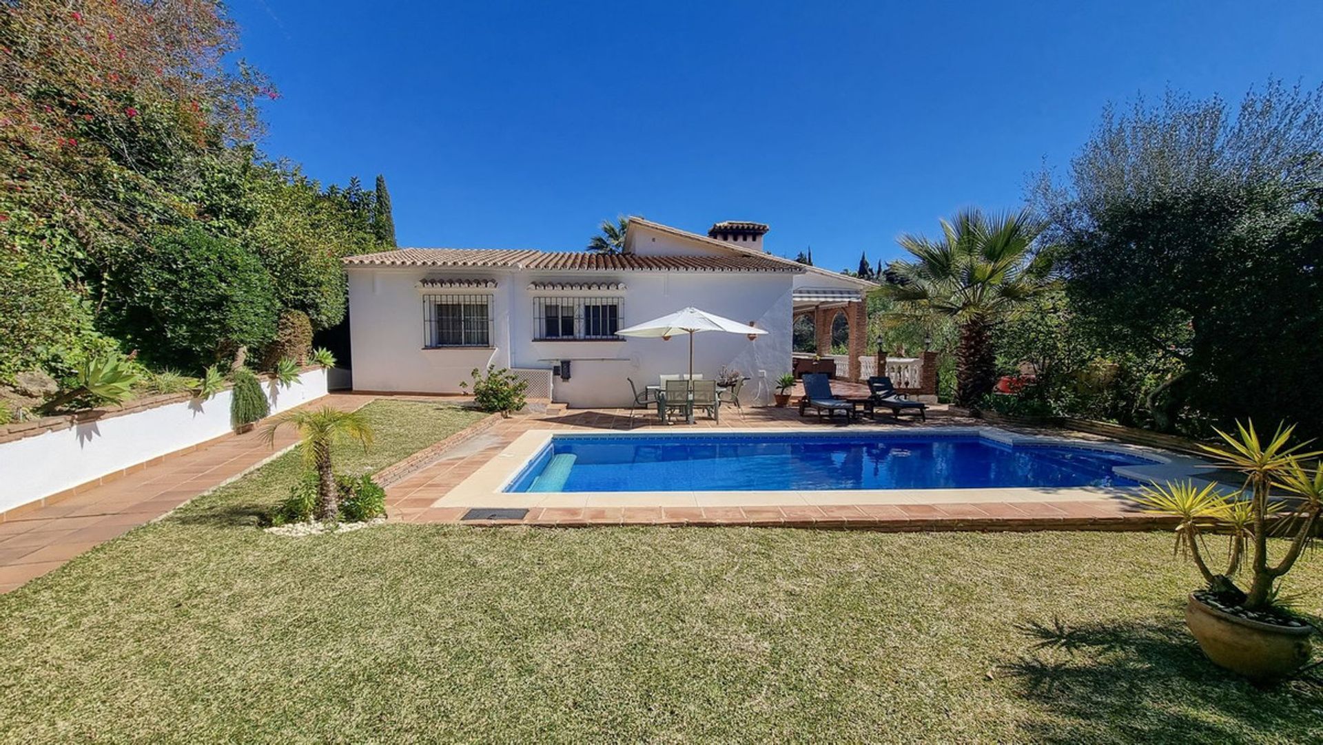 Rumah di Marbella, Andalucía 11876640