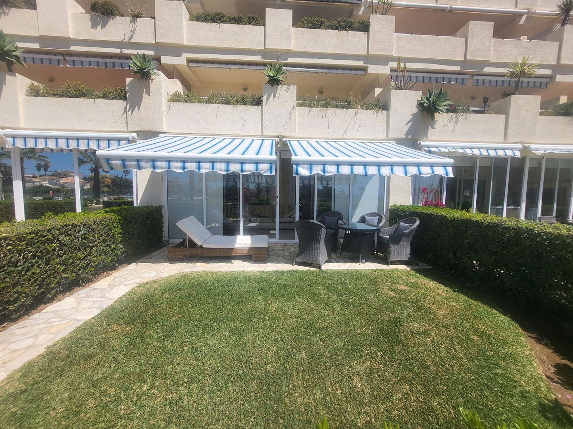 Condominio en Torrevieja, Valencia 11876682