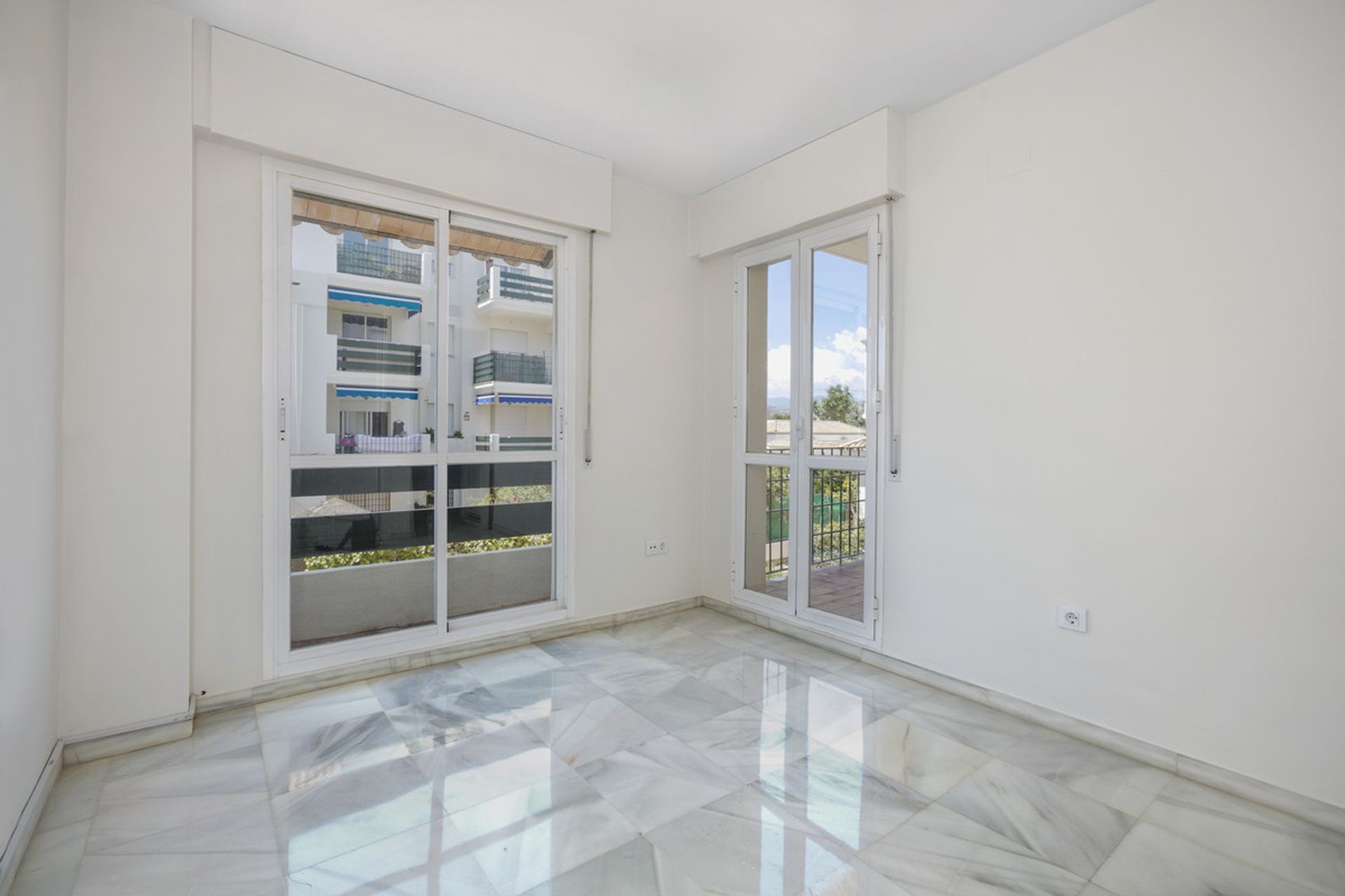 Condominio en Marbella, Andalucía 11876770