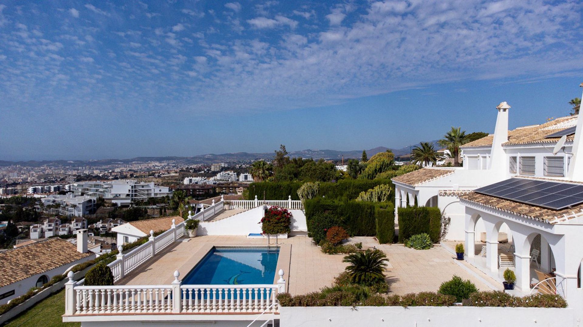 Casa nel Benalmádena, Andalusia 11876930