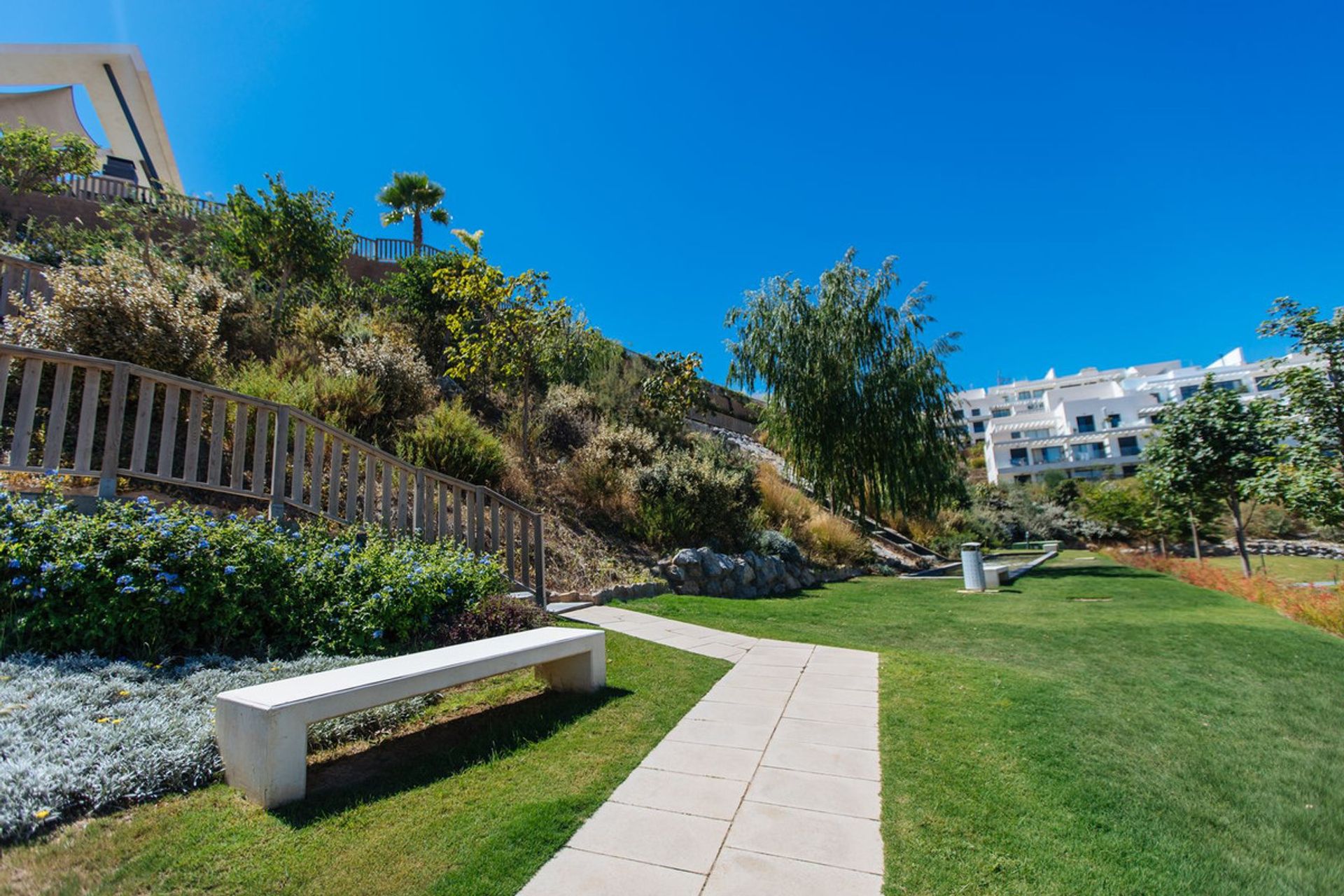 Condominium in La Cala de Mijas, Andalusia 11877037