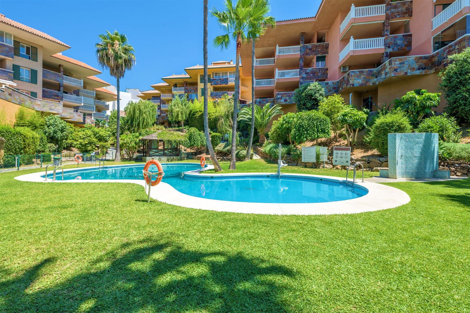 Osakehuoneisto sisään Fuengirola, Andalucía 11877073