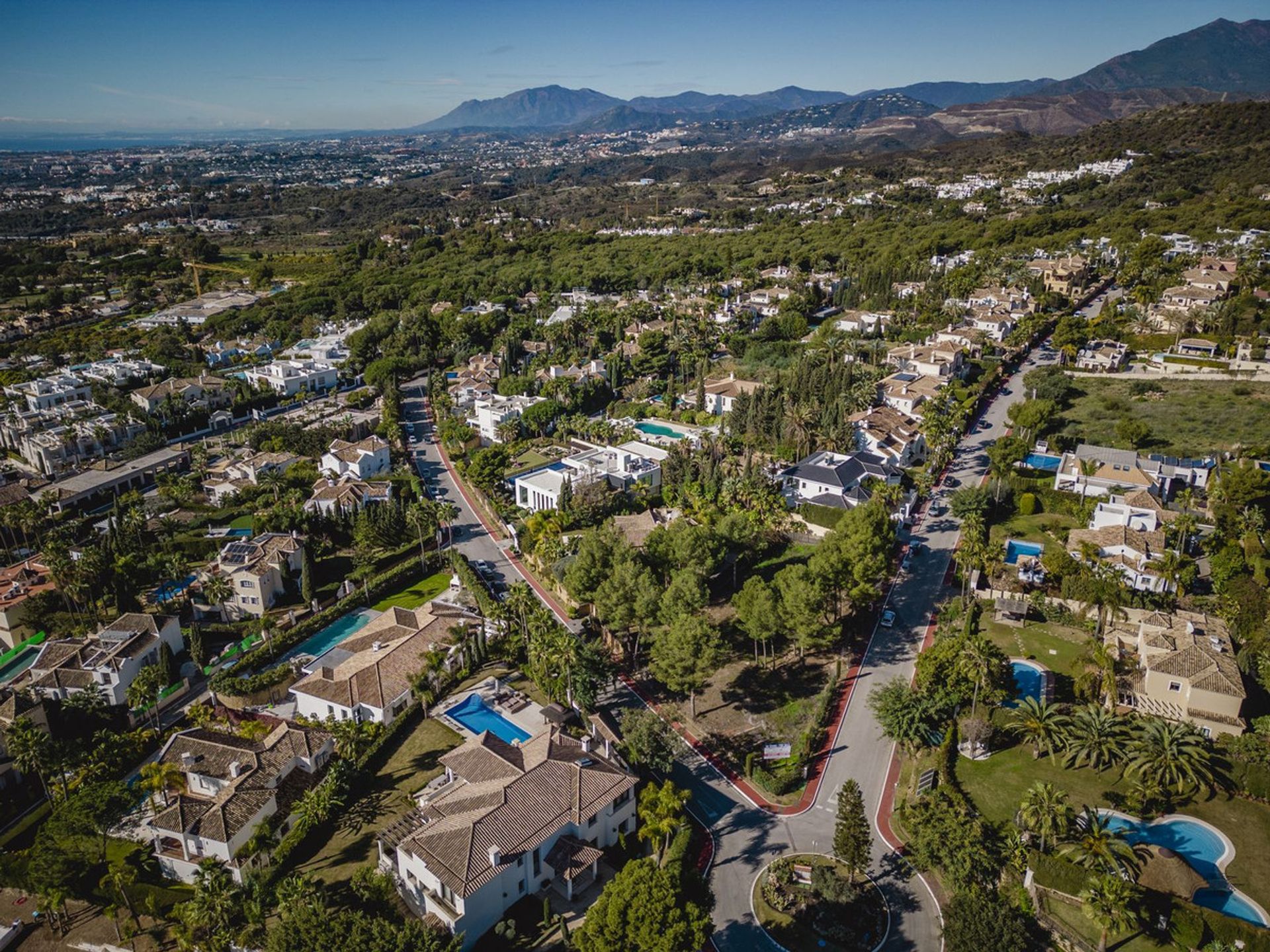 Tierra en Marbella, Andalucía 11877348