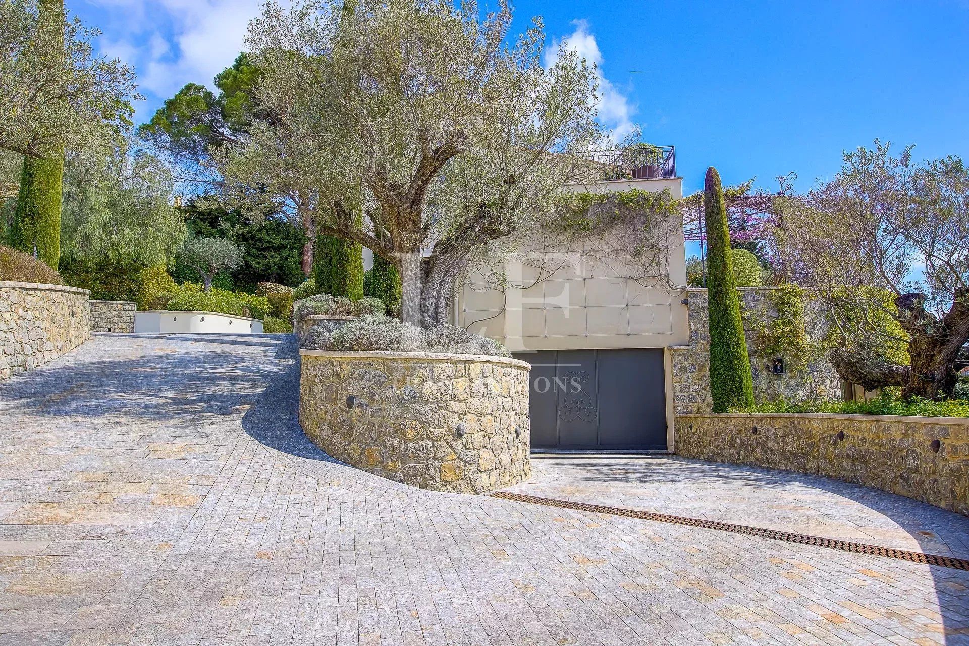 Huis in Mougins, Alpes-Maritimes 11877712