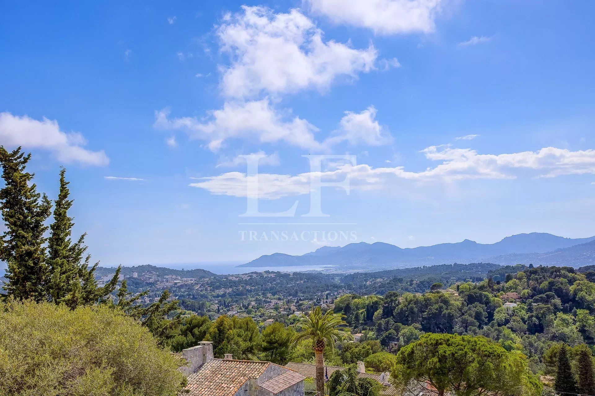 Rumah di Mougins, Alpes-Maritimes 11877712