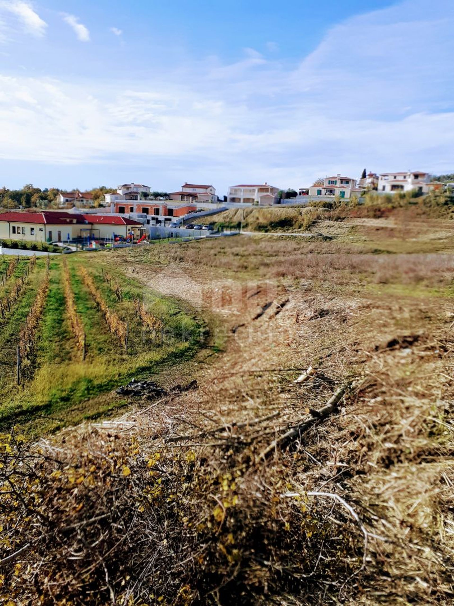 Land i Vižinada, Istria County 11877939