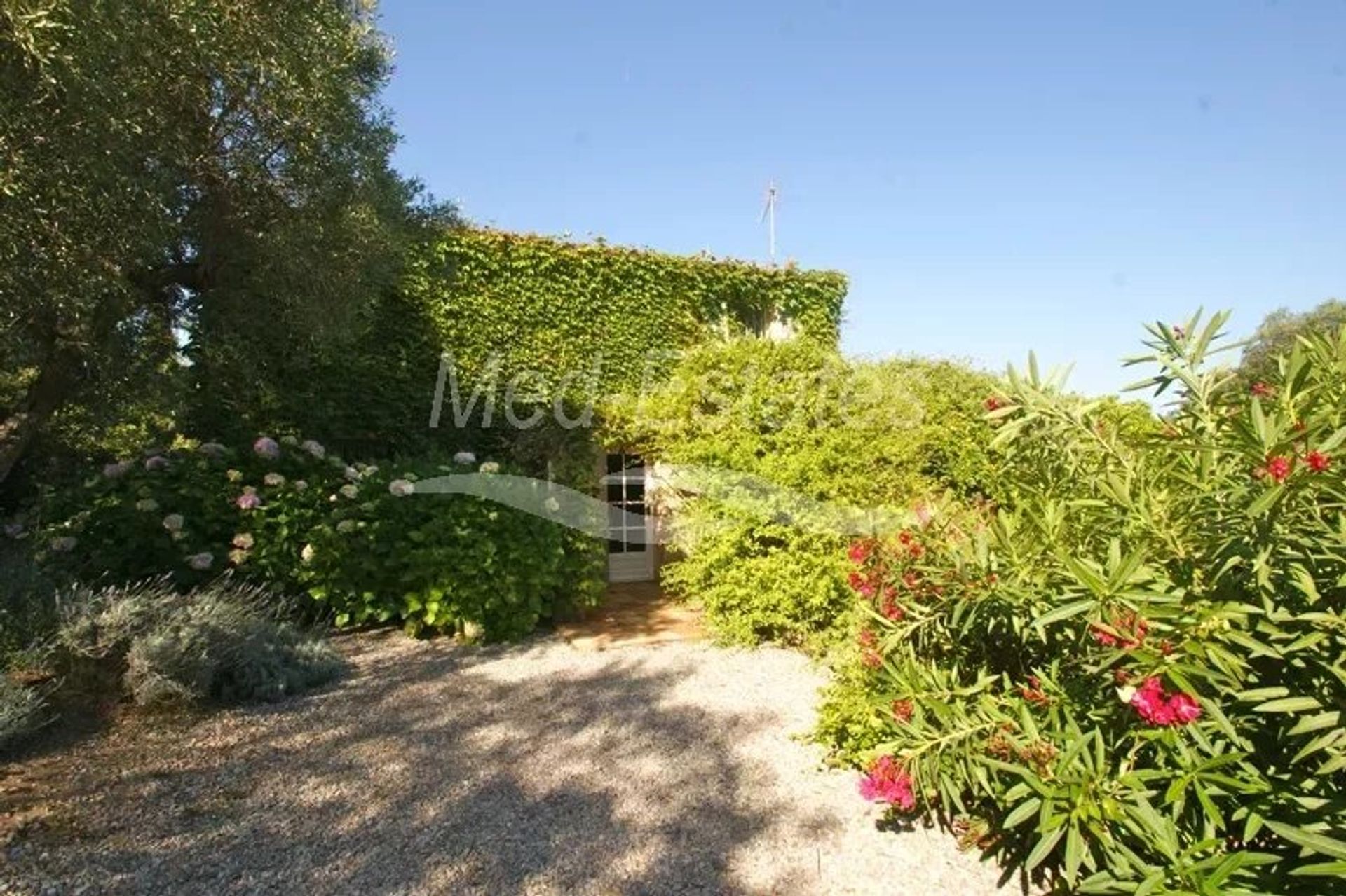 Hus i Saint-Tropez, Provence-Alpes-Cote d'Azur 11878014