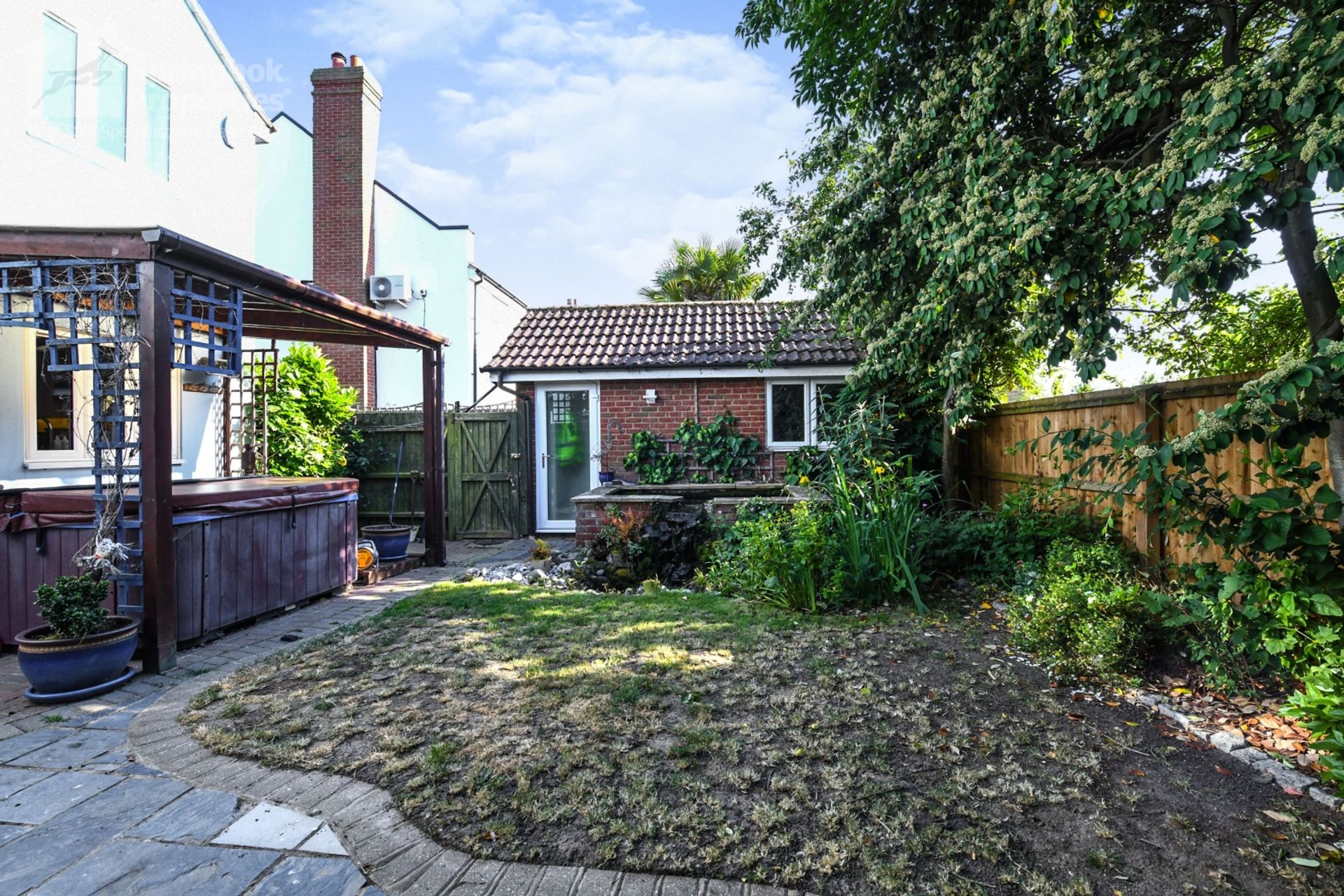 rumah dalam Heybridge Basin, England 11878480