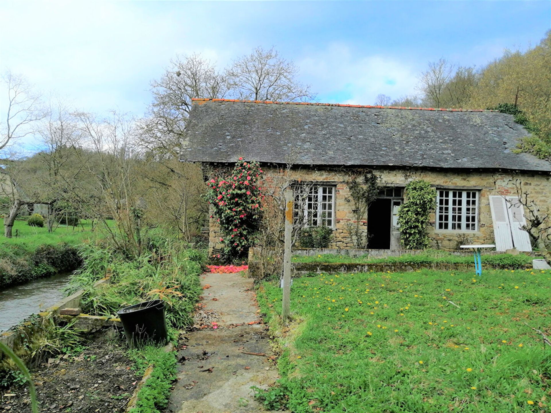 casa en Jugon-les-Lacs, Bretaña 11879056