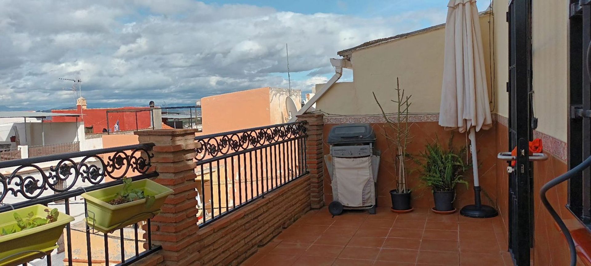 Huis in Alhaurín el Grande, Andalucía 11879345