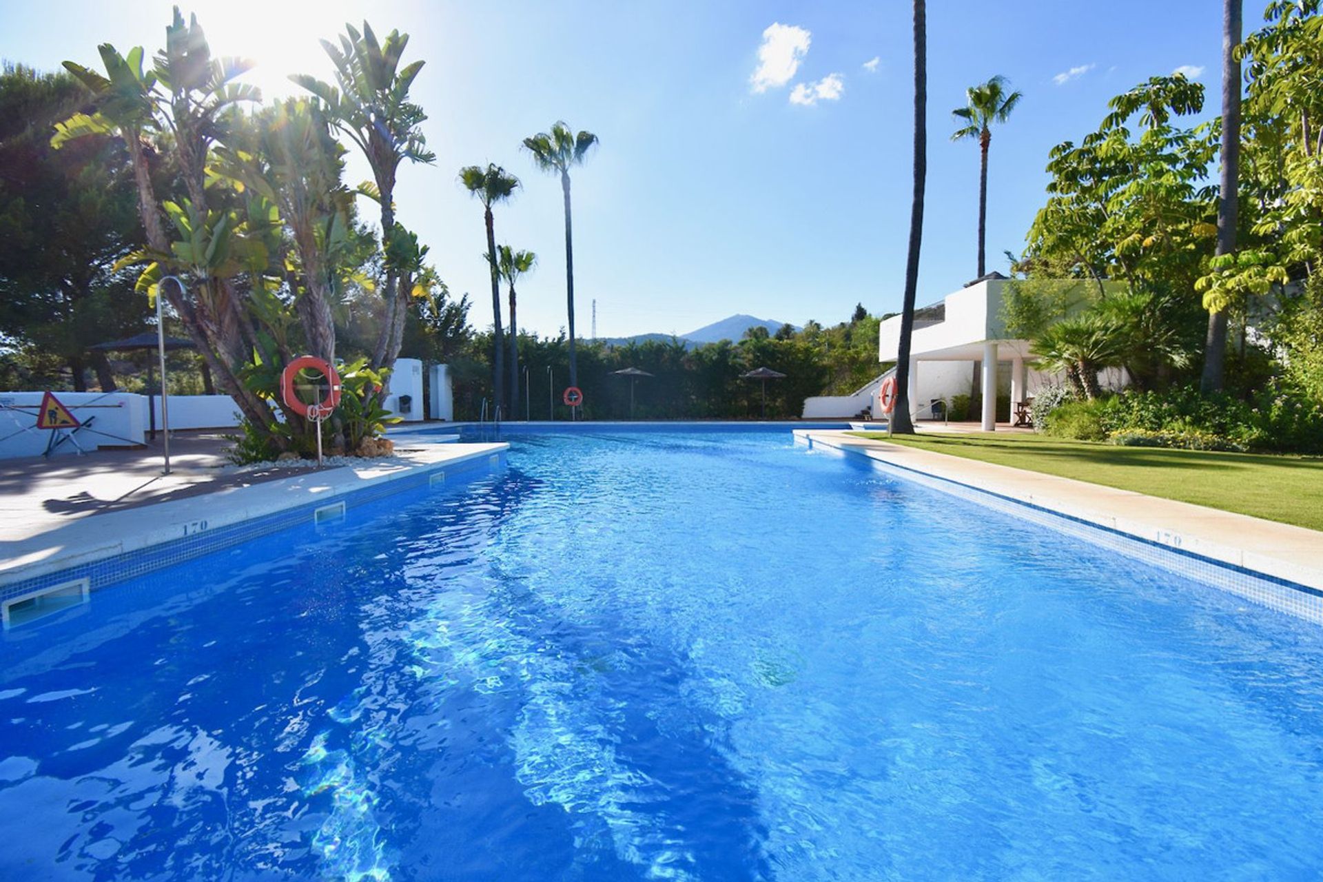 Condominio en Marbella, Andalucía 11881245