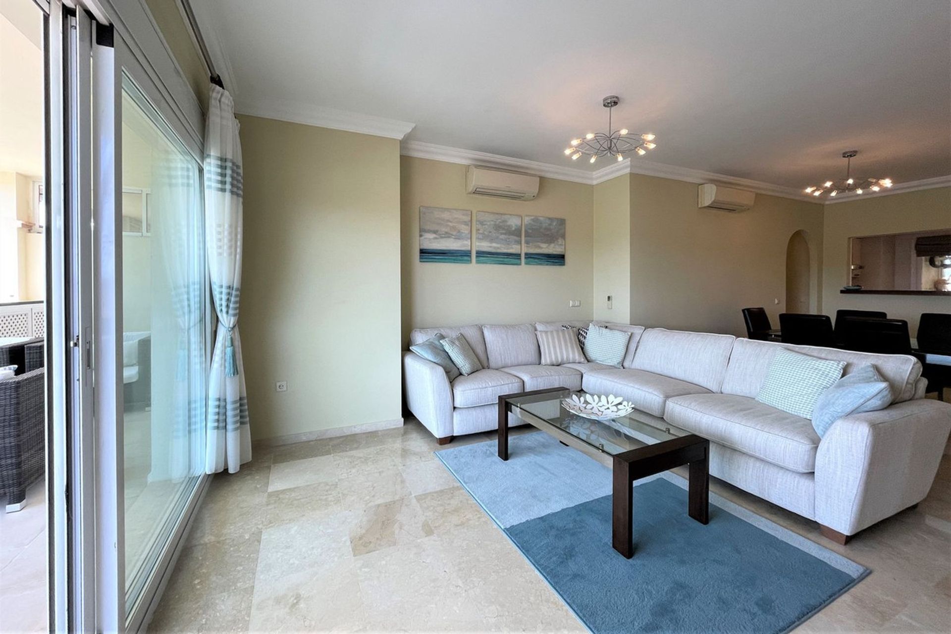 Condominium dans Fuengirola, Andalousie 11881356