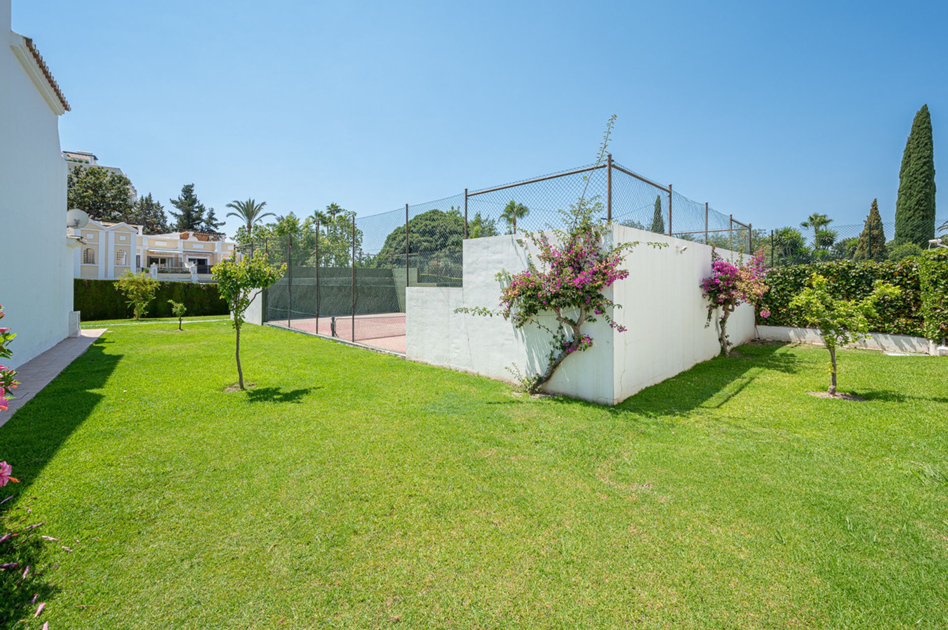 Condominio en Marbella, Andalucía 11881363