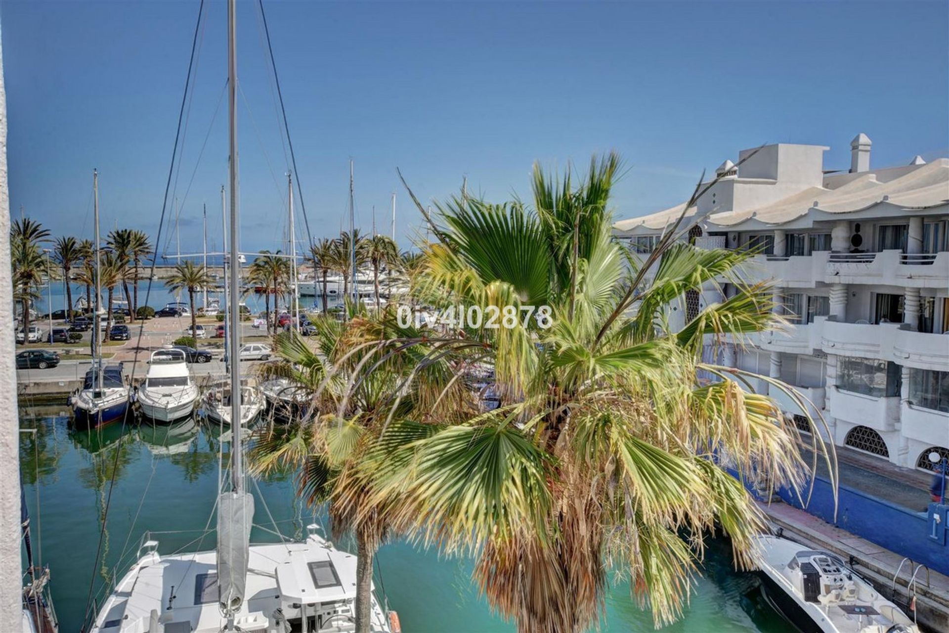 Osakehuoneisto sisään Benalmádena, Andalusia 11881404