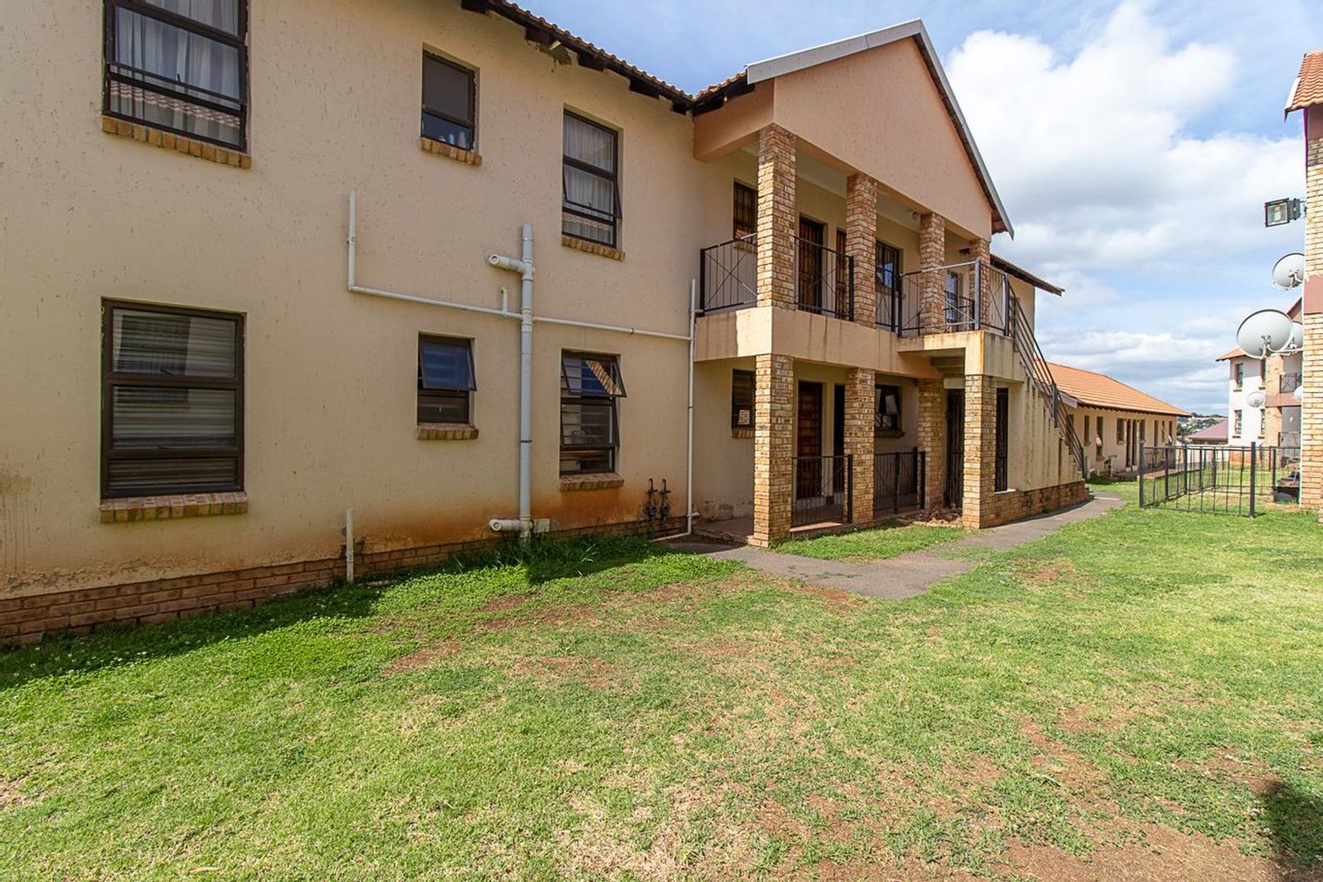 Condominium in Roodepoort, Gauteng 11883510