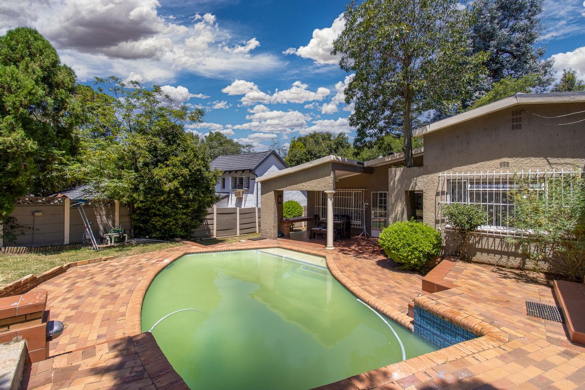 House in Randburg, 39 Main Street 11883514