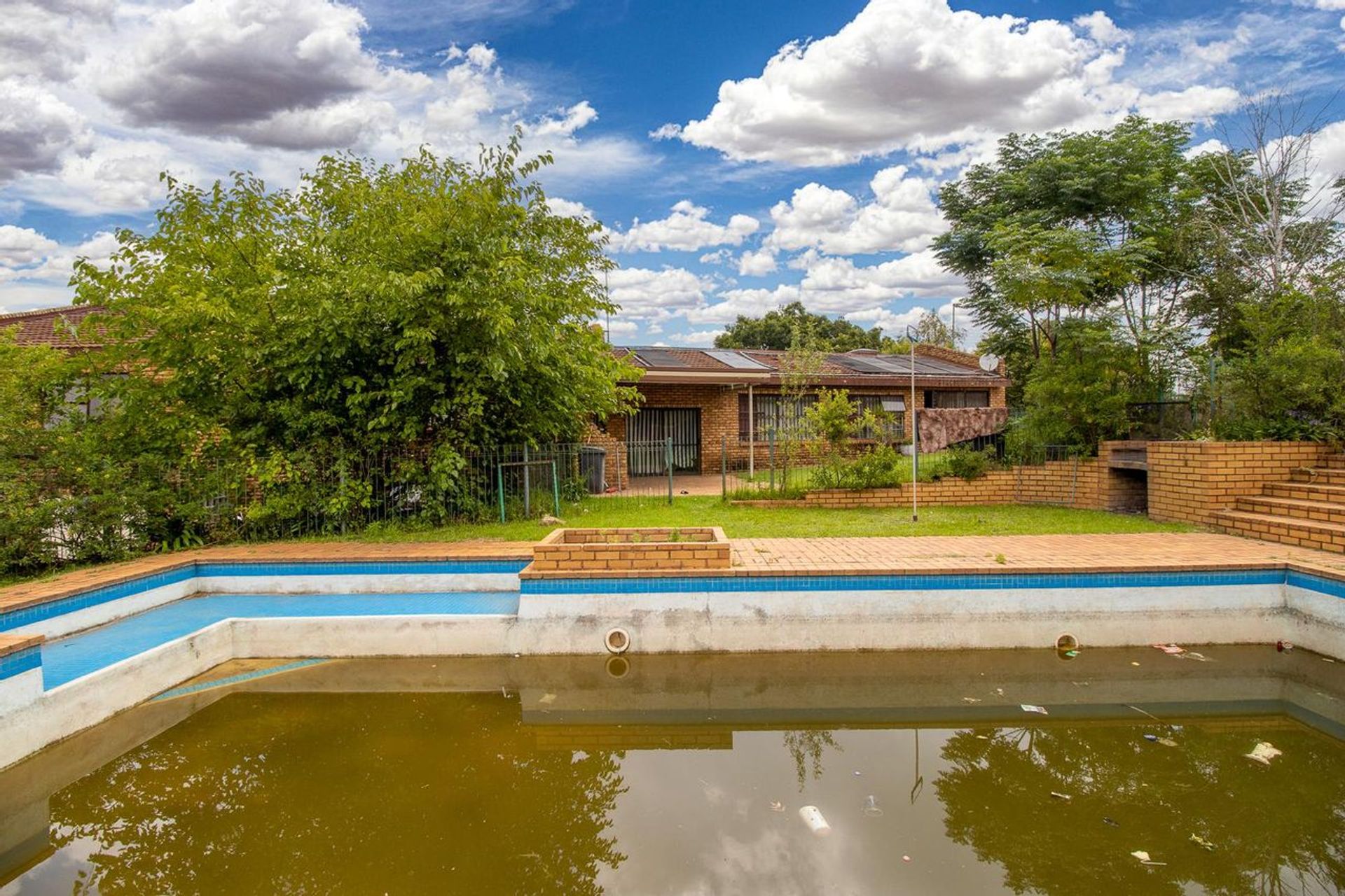 Αλλα σε Midrand, Gauteng 11883550