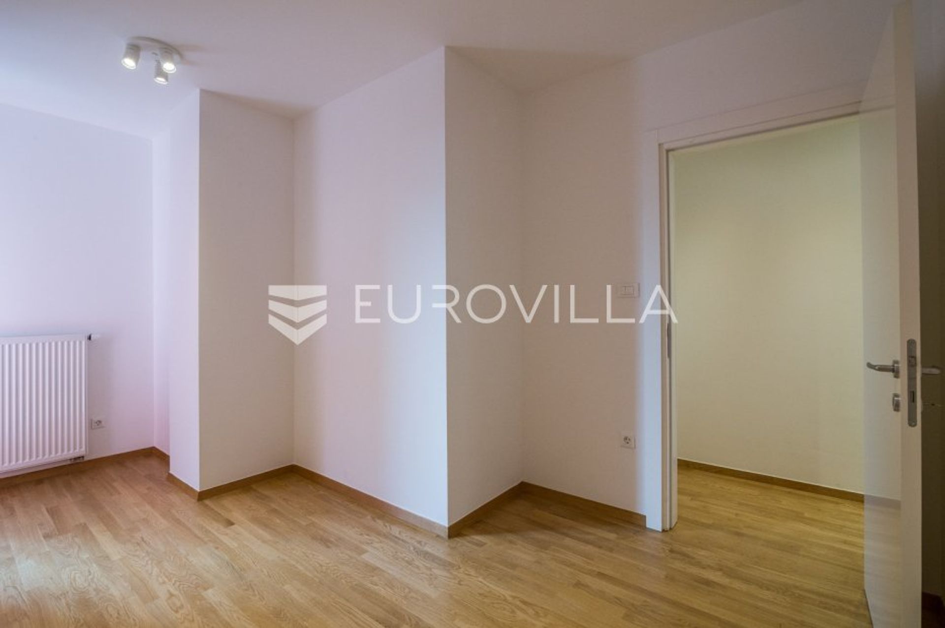 Condominium dans Zagreb, Zagreb, Grad 11883716