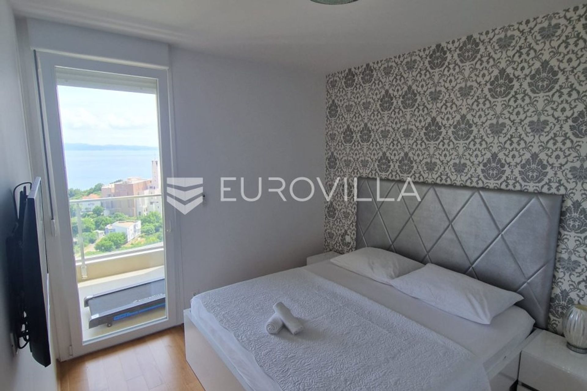 Condominium in Split, Splitsko-Dalmatinska Zupanija 11883823