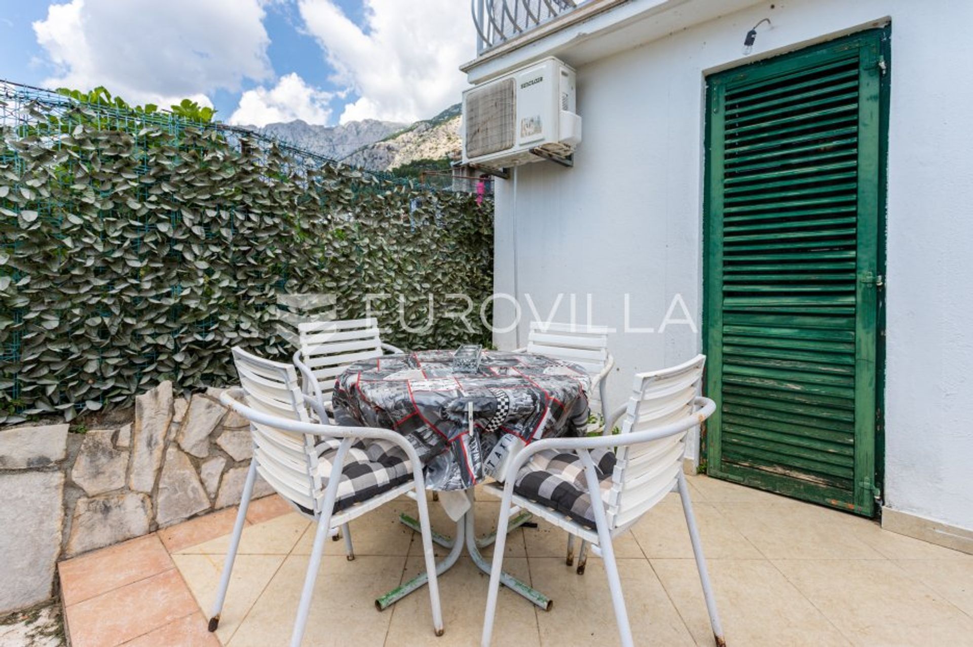 Condominium dans Makarska, Splitsko-dalmatinska županija 11884207