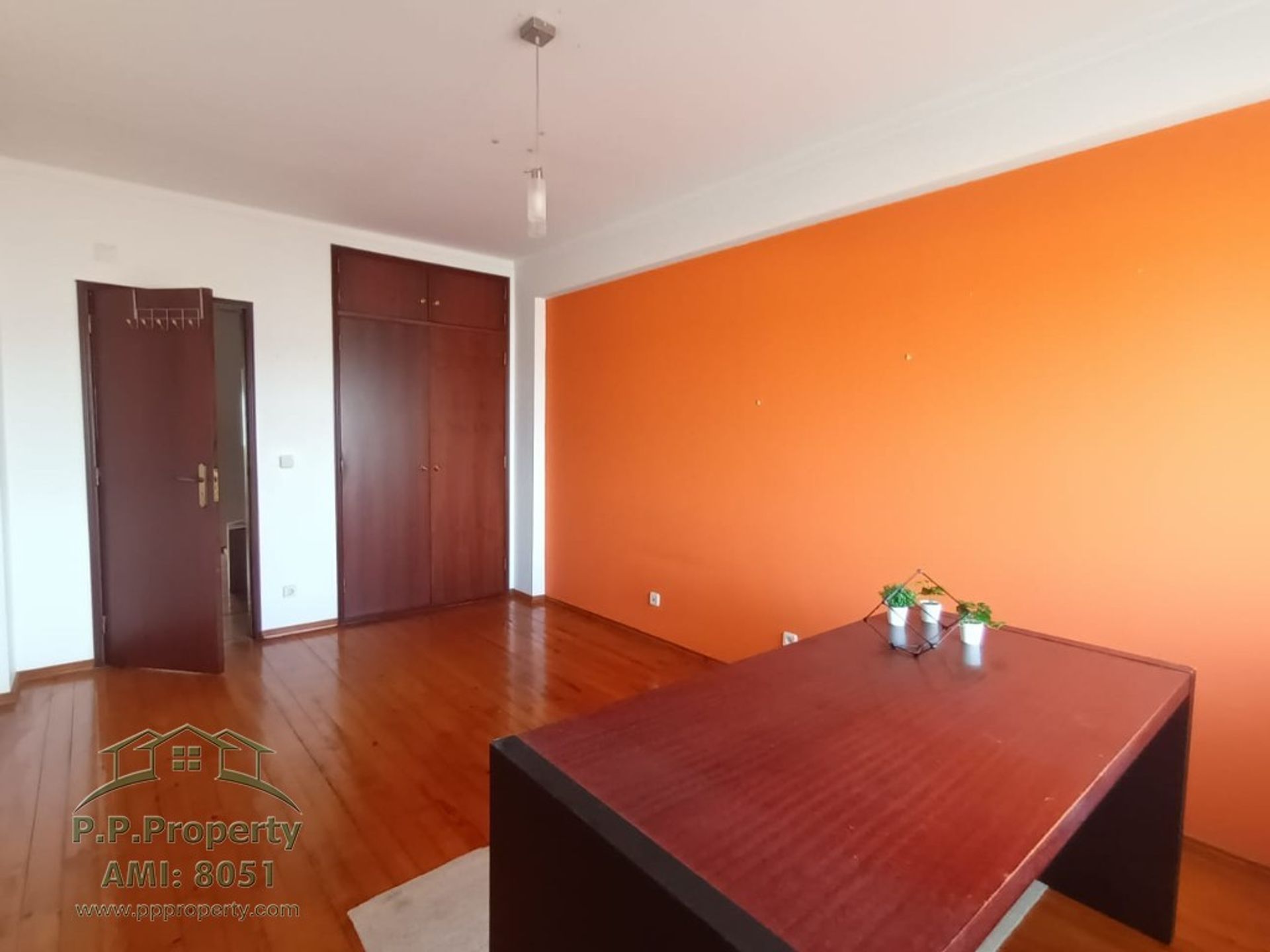 Condominium in , Leiria 11884651