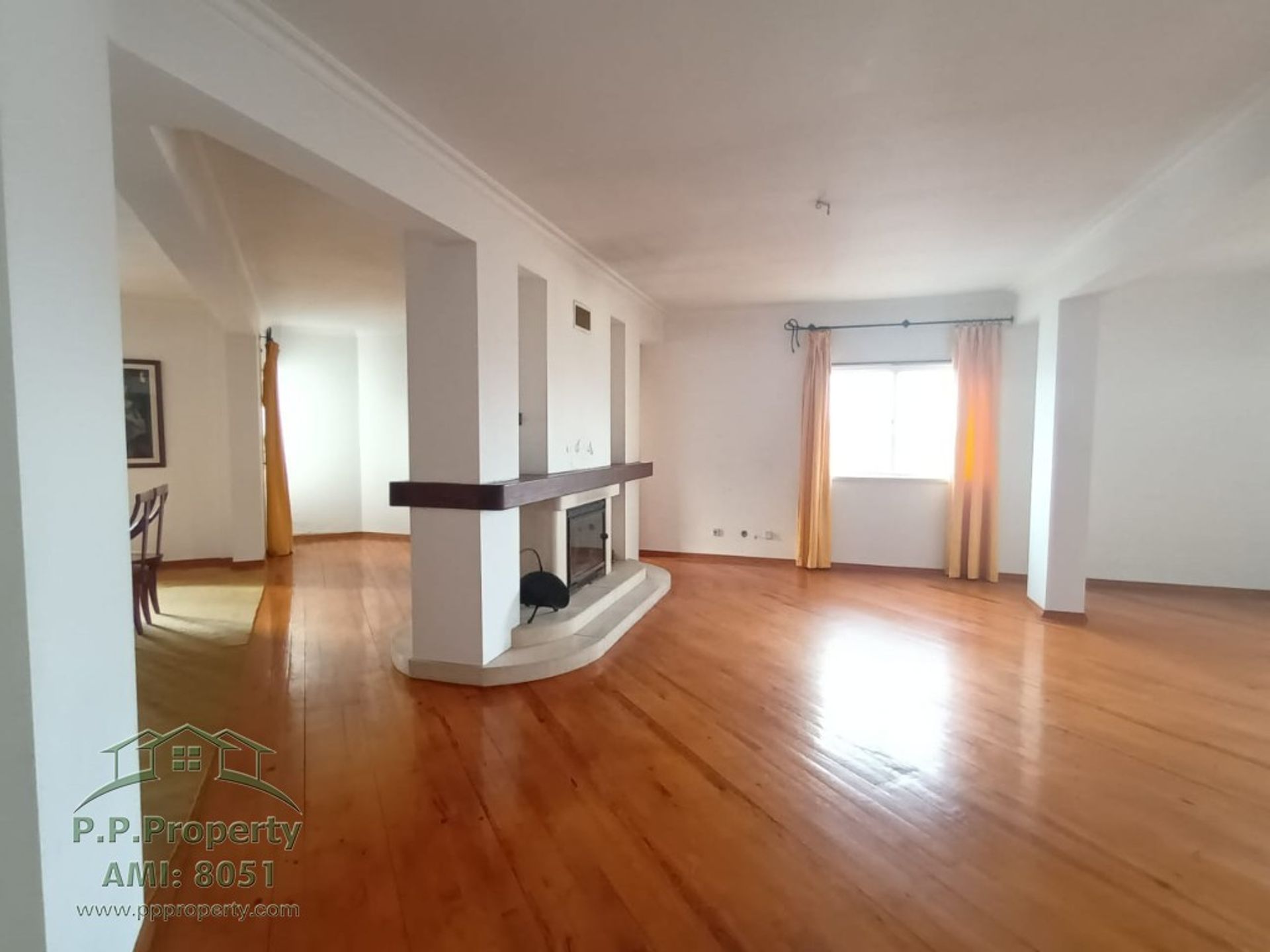 Condominium in , Leiria 11884651